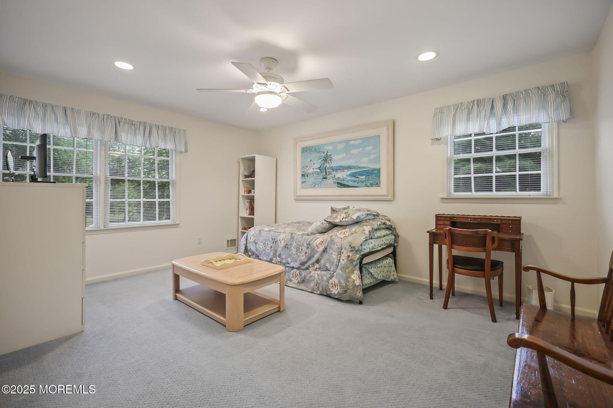 Marlboro, New Jersey, 07746, United States, 5 Bedrooms Bedrooms, ,3 BathroomsBathrooms,Residential,For Sale,1924539