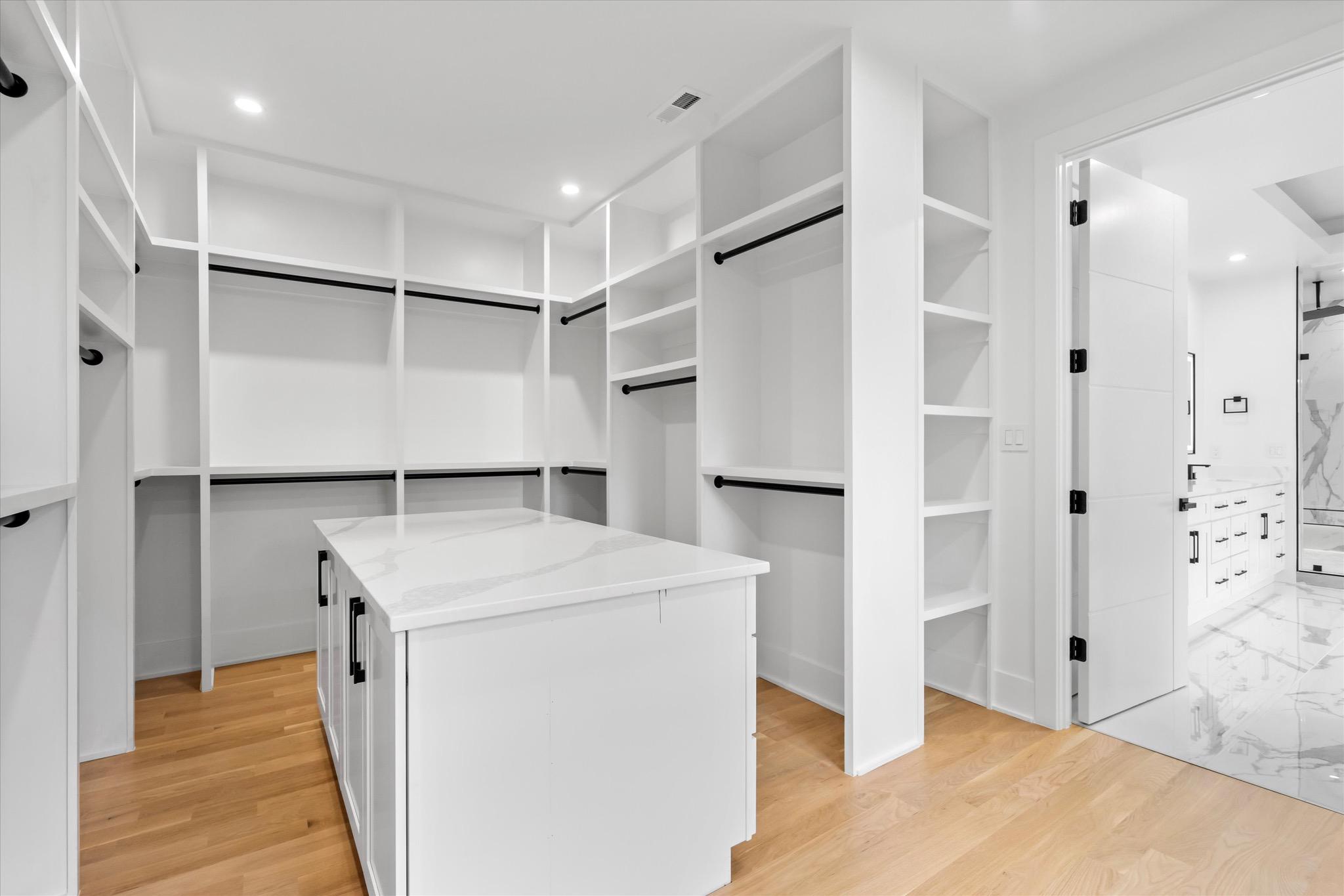  4609 Willow Run Drive, Annandale, VA, 22003 - 物件實景