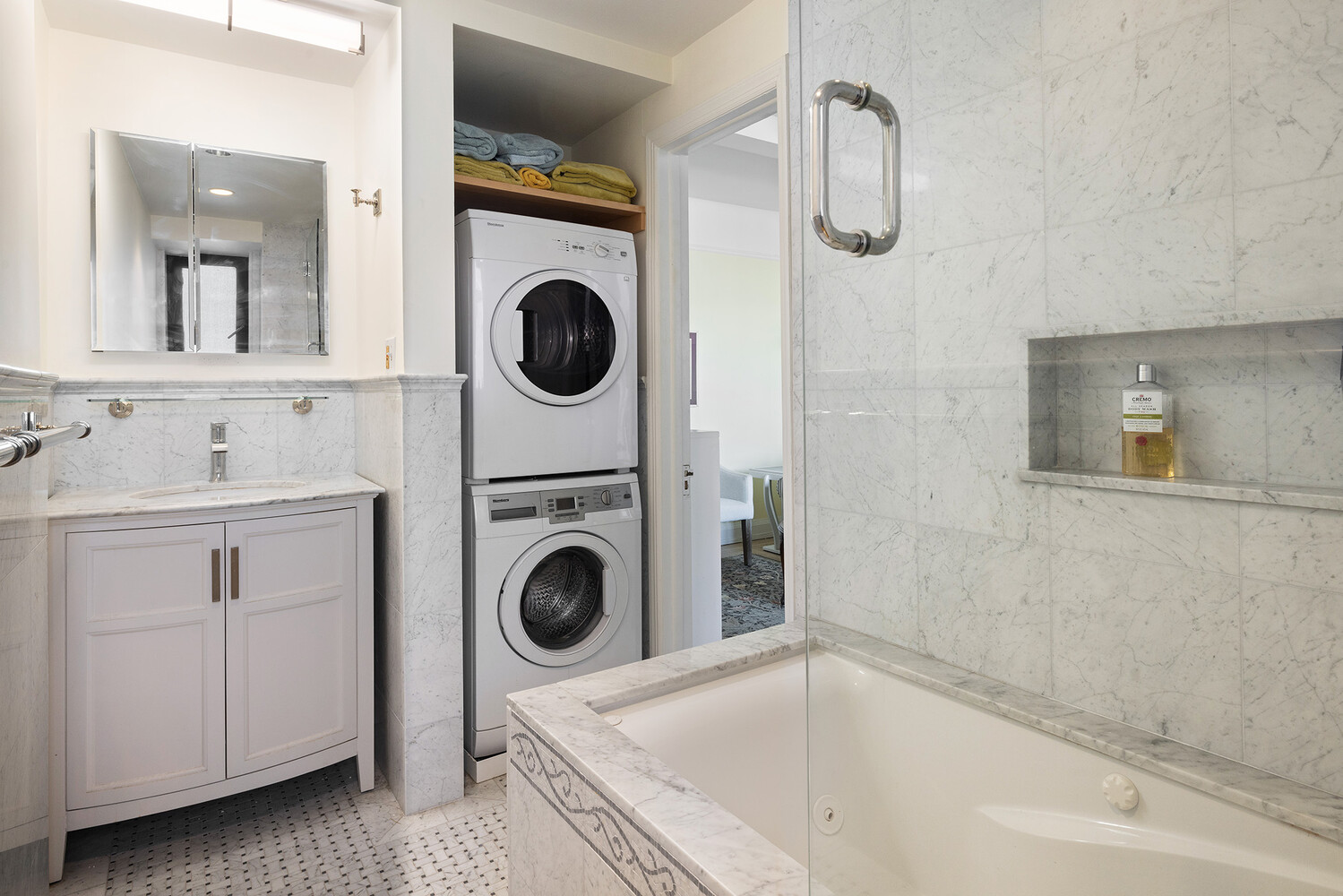 New York City, New York, 10025, United States, 2 Bedrooms Bedrooms, ,2 BathroomsBathrooms,Residential,For Sale,1901296