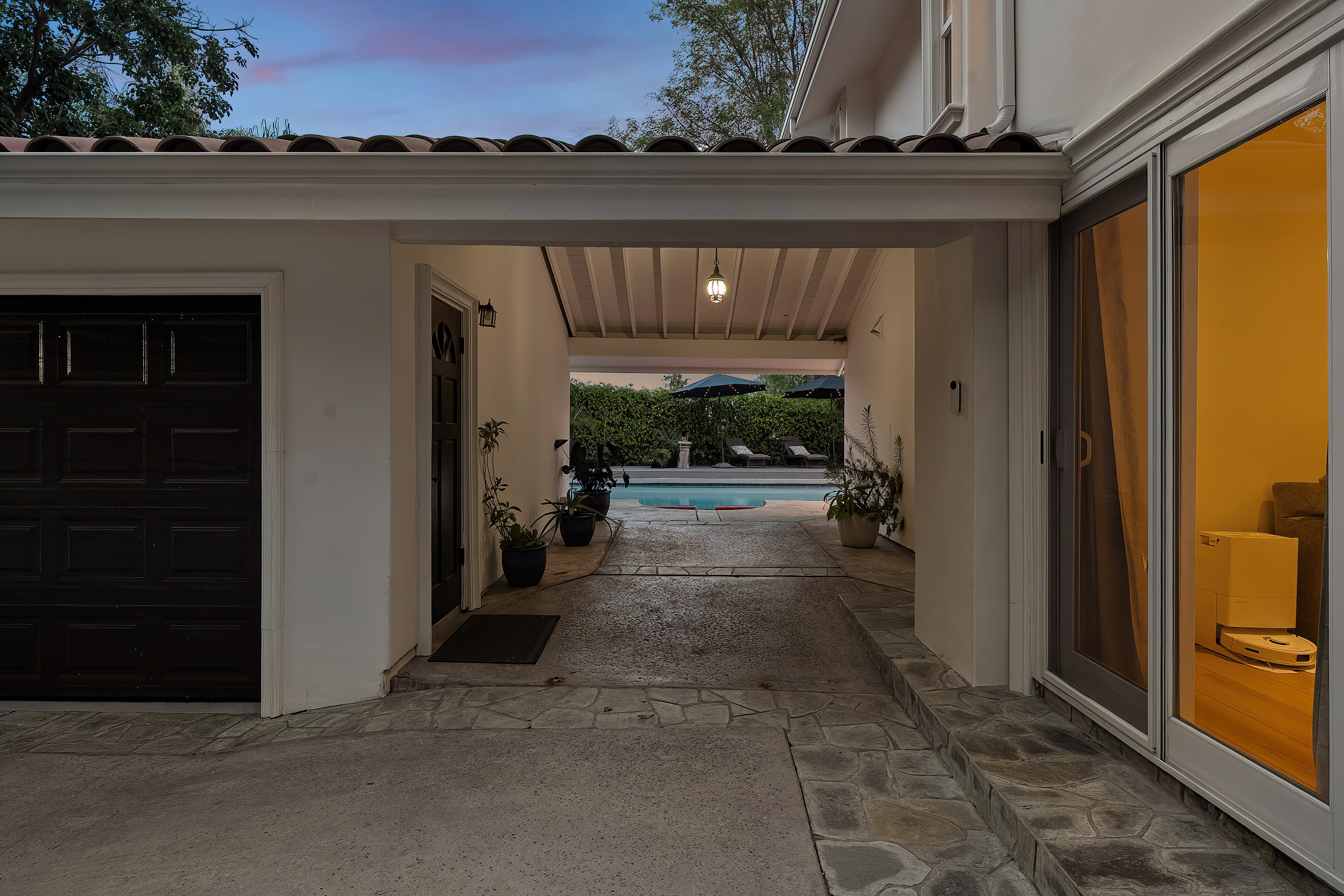  4807 Brewster Drive - 物件實景