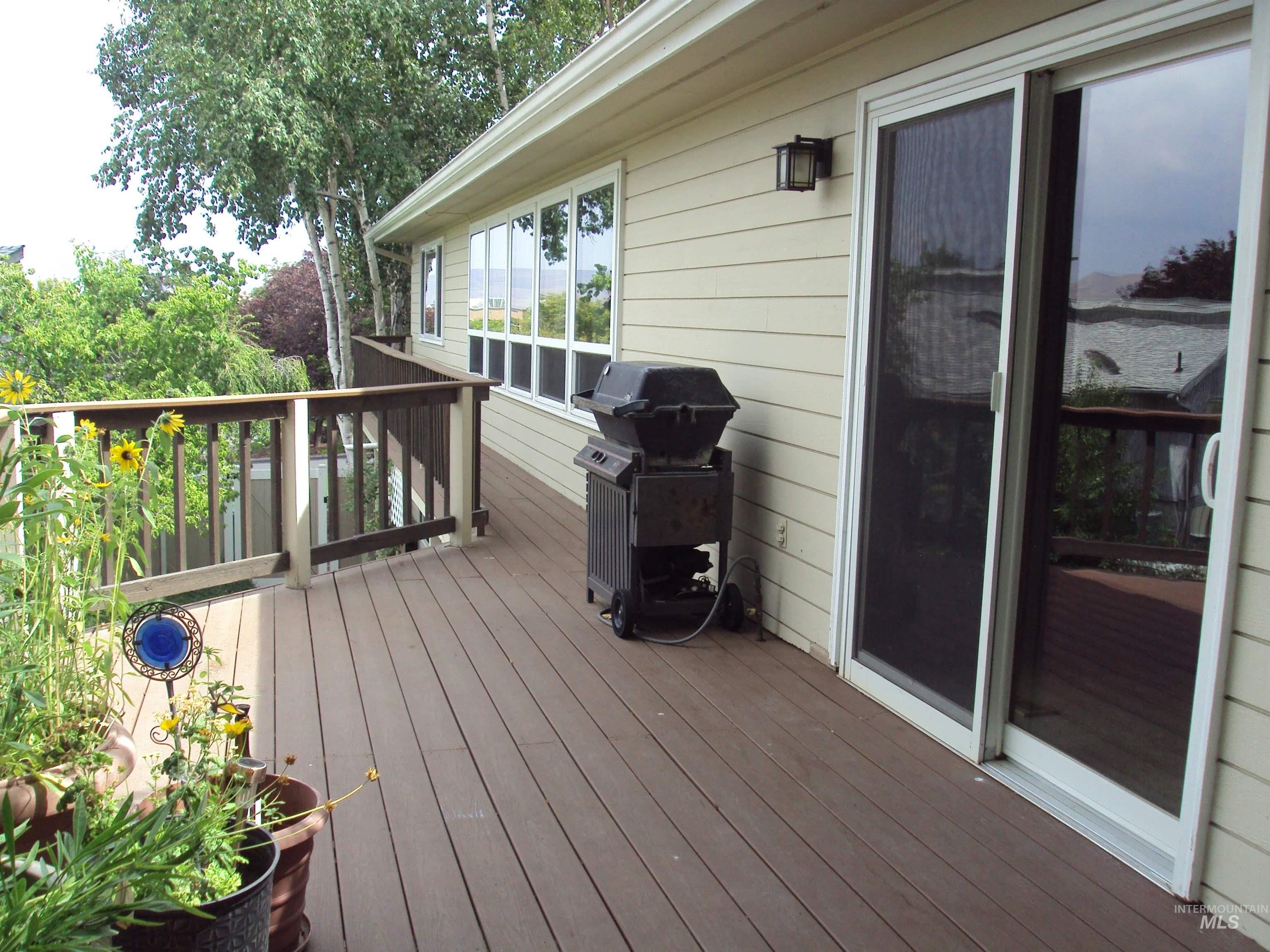 Lewiston, Idaho, 83501, United States, 5 Bedrooms Bedrooms, ,4 BathroomsBathrooms,Residential,For Sale,1905488