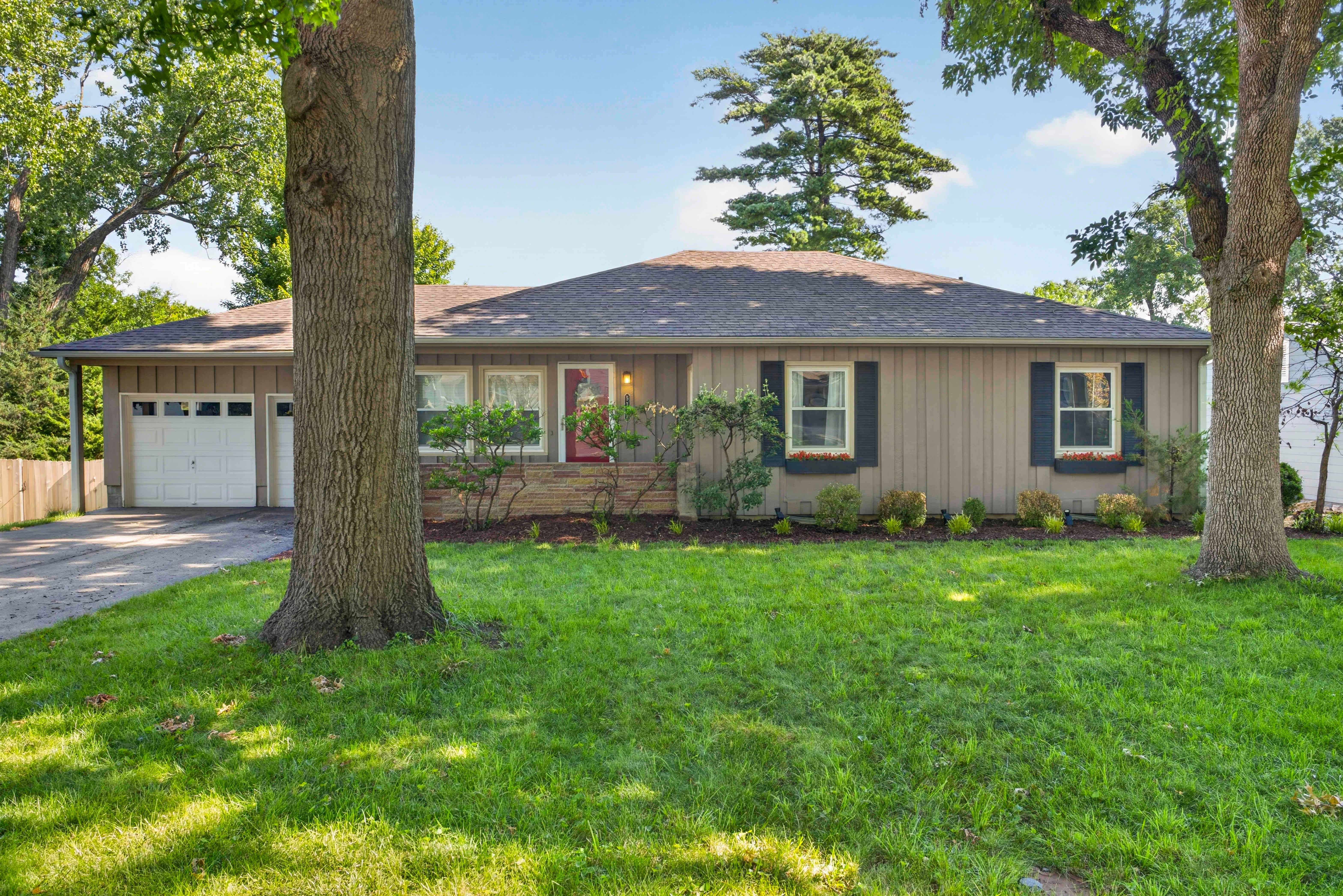  5714 West 77th Terrace, Prairie Village, KS 66208 - 物件實景