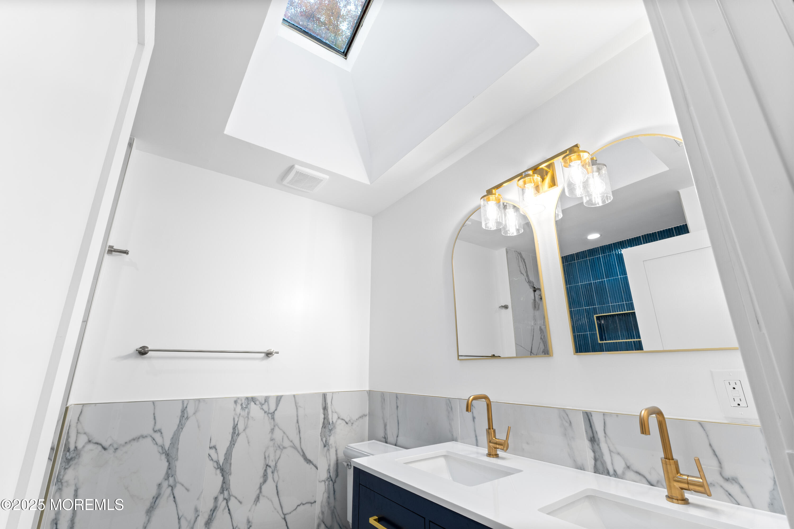 Middletown, New Jersey, 07748, United States, 3 Bedrooms Bedrooms, ,3 BathroomsBathrooms,Residential,For Sale,1987371