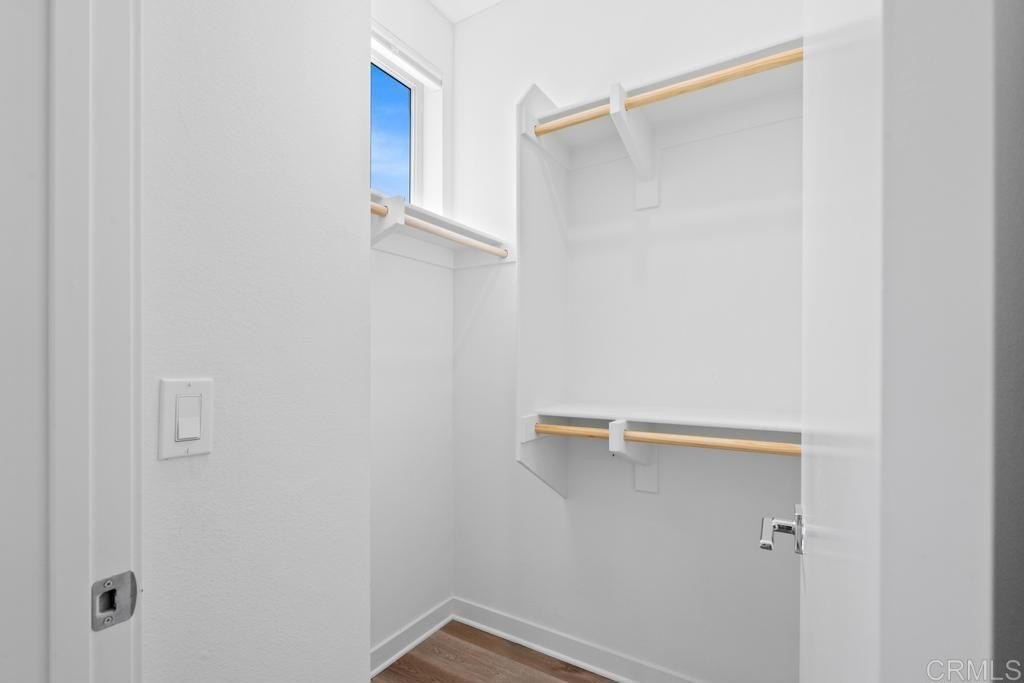 El Cajon, California, 92020, United States, 3 Bedrooms Bedrooms, ,3 BathroomsBathrooms,Residential,For Sale,1932515