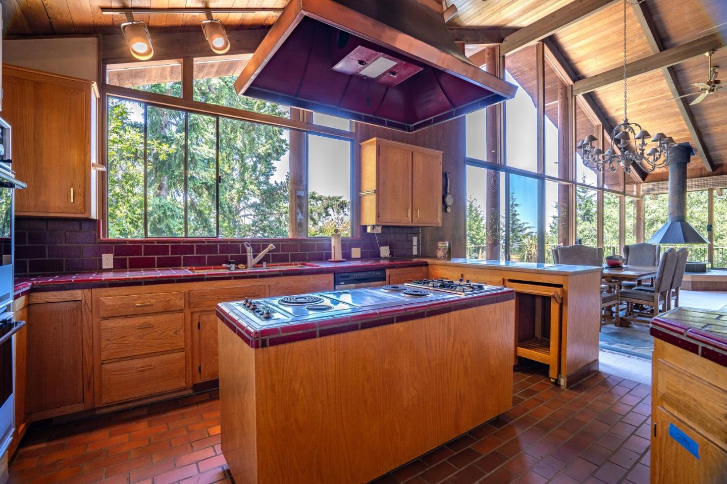 Woodside, California, 94062, United States, 3 Bedrooms Bedrooms, ,4 BathroomsBathrooms,Residential,For Sale,1848969