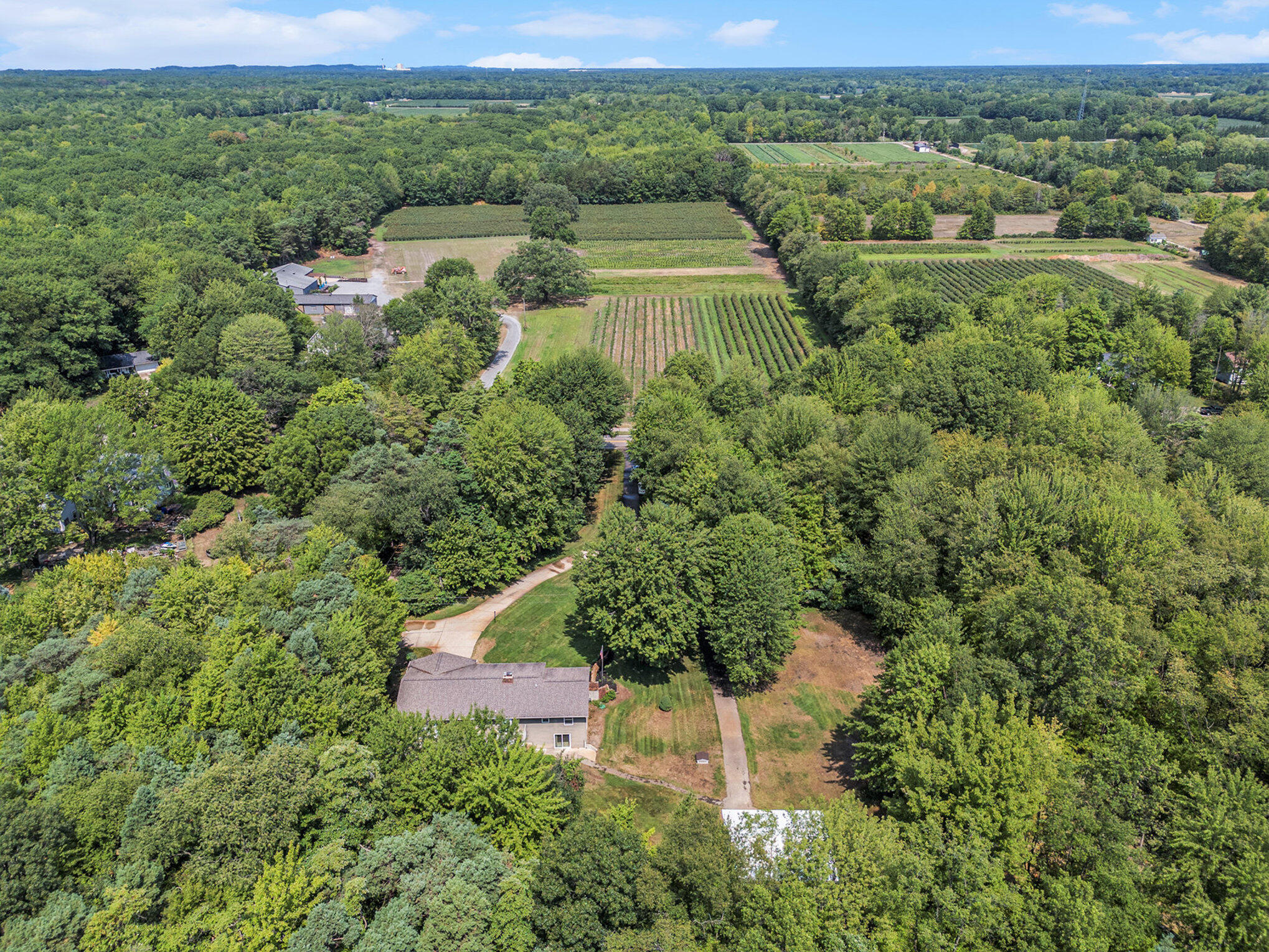 Holland, Michigan, 49424, United States, 3 Bedrooms Bedrooms, ,2 BathroomsBathrooms,Residential,For Sale,1918731