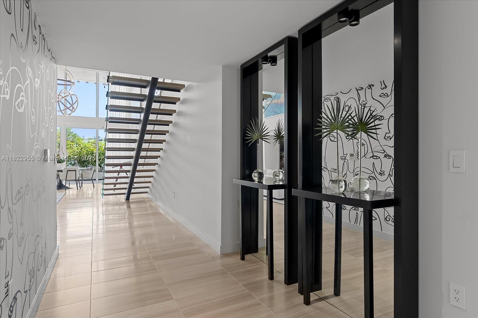 Miami Beach, Florida, 33140, United States, 4 Bedrooms Bedrooms, ,5 BathroomsBathrooms,Residential,For Sale,1949719