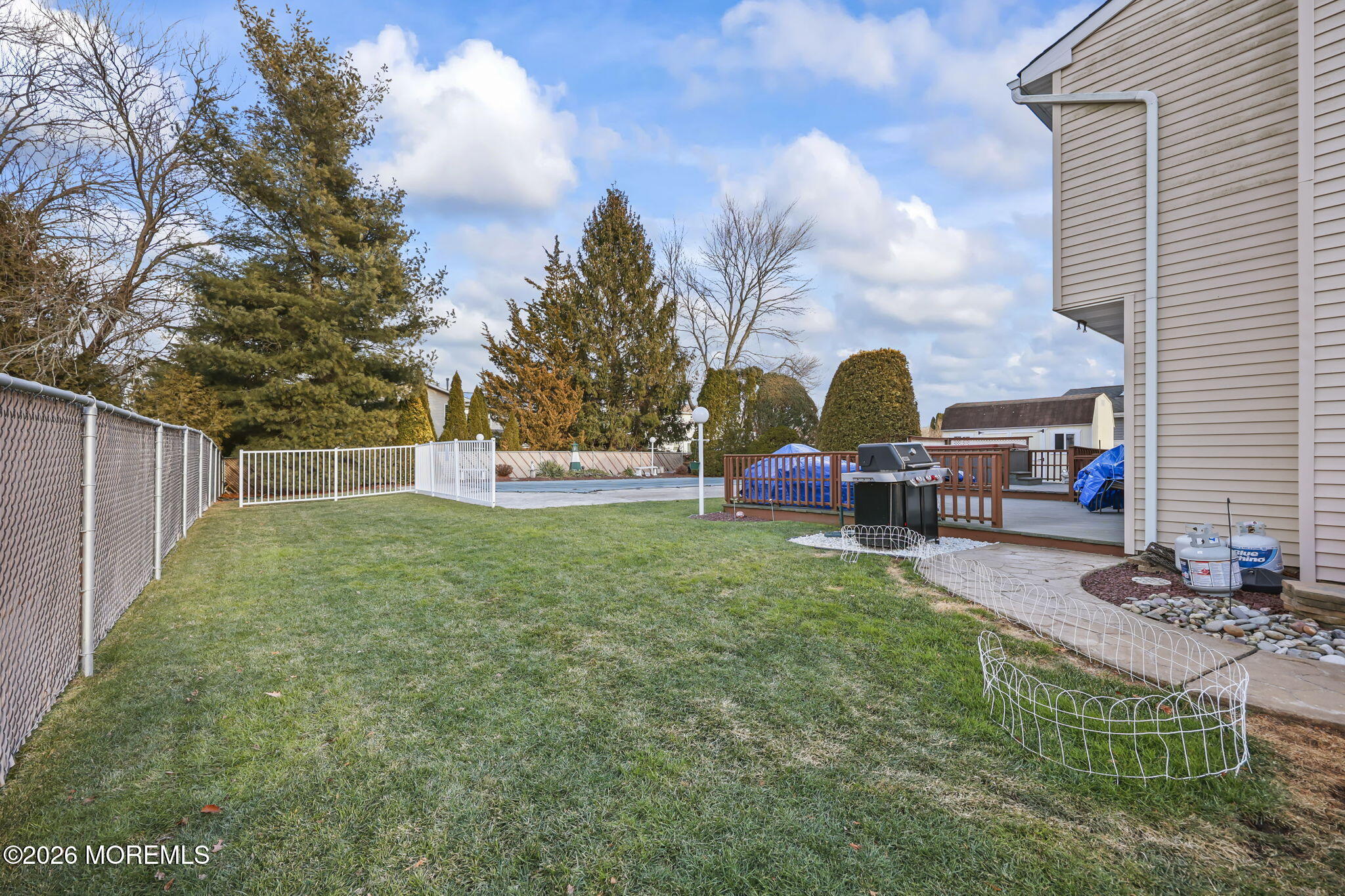 Howell, New Jersey, 07731, United States, 3 Bedrooms Bedrooms, ,3 BathroomsBathrooms,Residential,For Sale,2008506