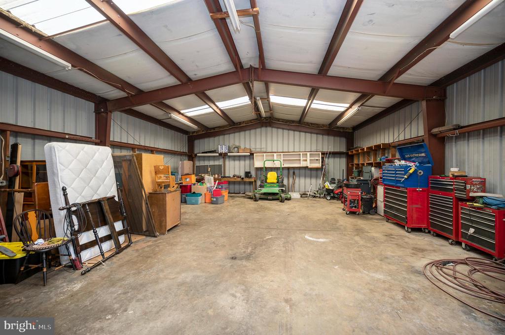 Sumerduck, Virginia, 22742, United States, 4 Bedrooms Bedrooms, ,5 BathroomsBathrooms,Residential,For Sale,2048793