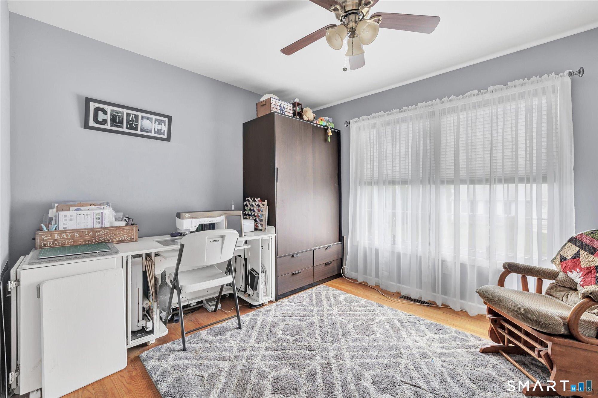 Ansonia, Connecticut, 06401, United States, 4 Bedrooms Bedrooms, ,4 BathroomsBathrooms,Residential,For Sale,2048150