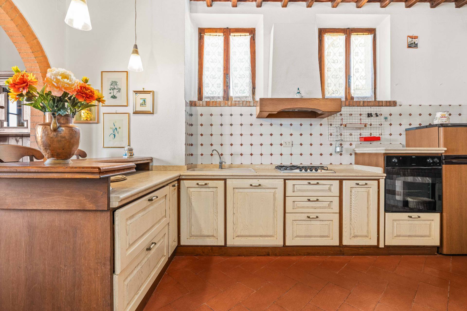 San Gimignano, Siena, 53037, IT, 3 Bedrooms Bedrooms, ,2 BathroomsBathrooms,Residential,For Sale,1876923