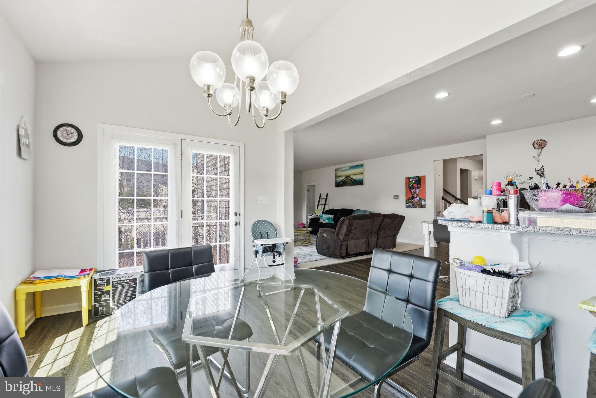 Culpeper, Virginia, 22701, United States, 5 Bedrooms Bedrooms, ,5 BathroomsBathrooms,Residential,For Sale,2043382
