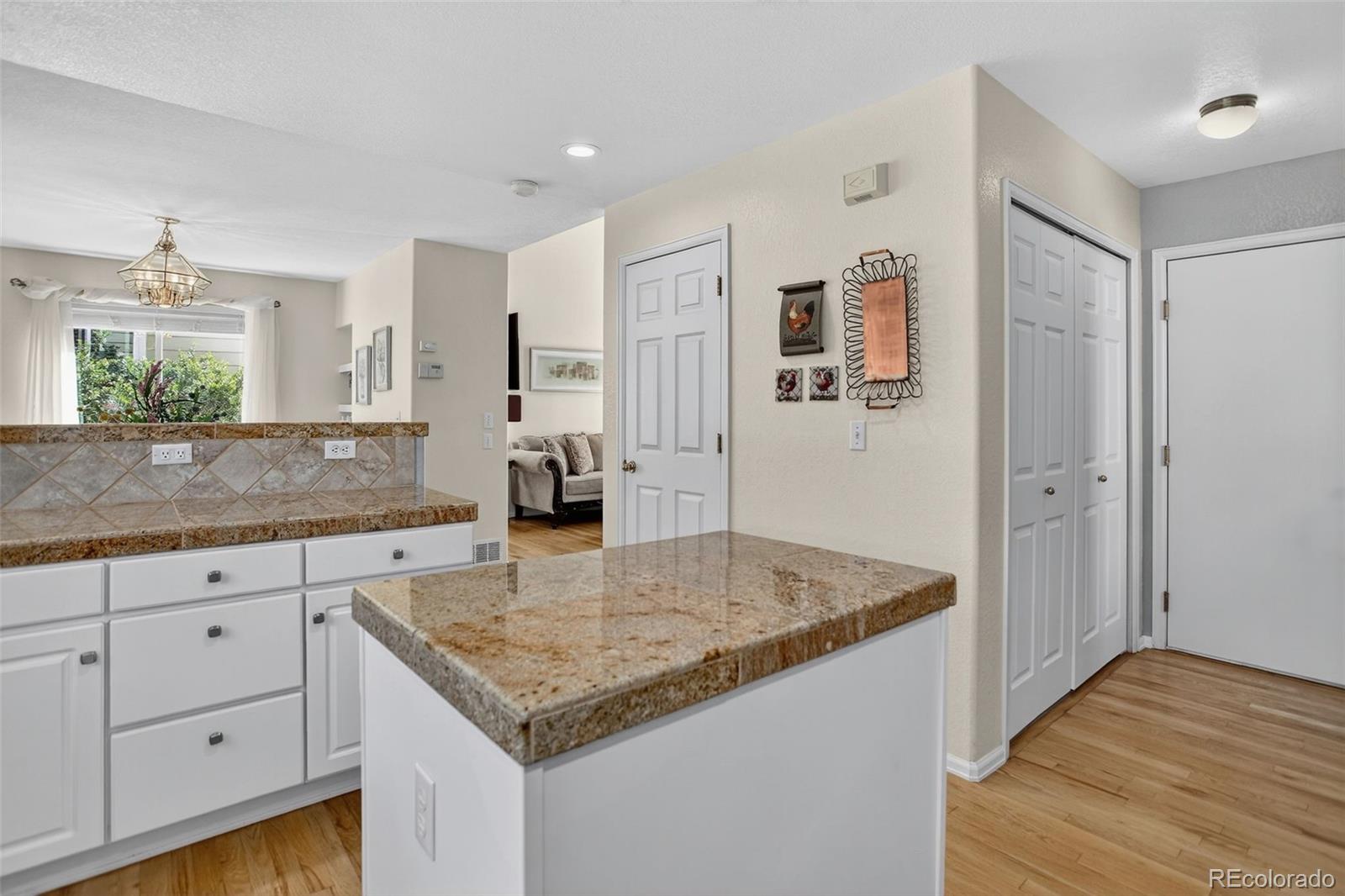 Highlands Ranch, Colorado, 80129, United States, 3 Bedrooms Bedrooms, ,3 BathroomsBathrooms,Residential,For Sale,1938652
