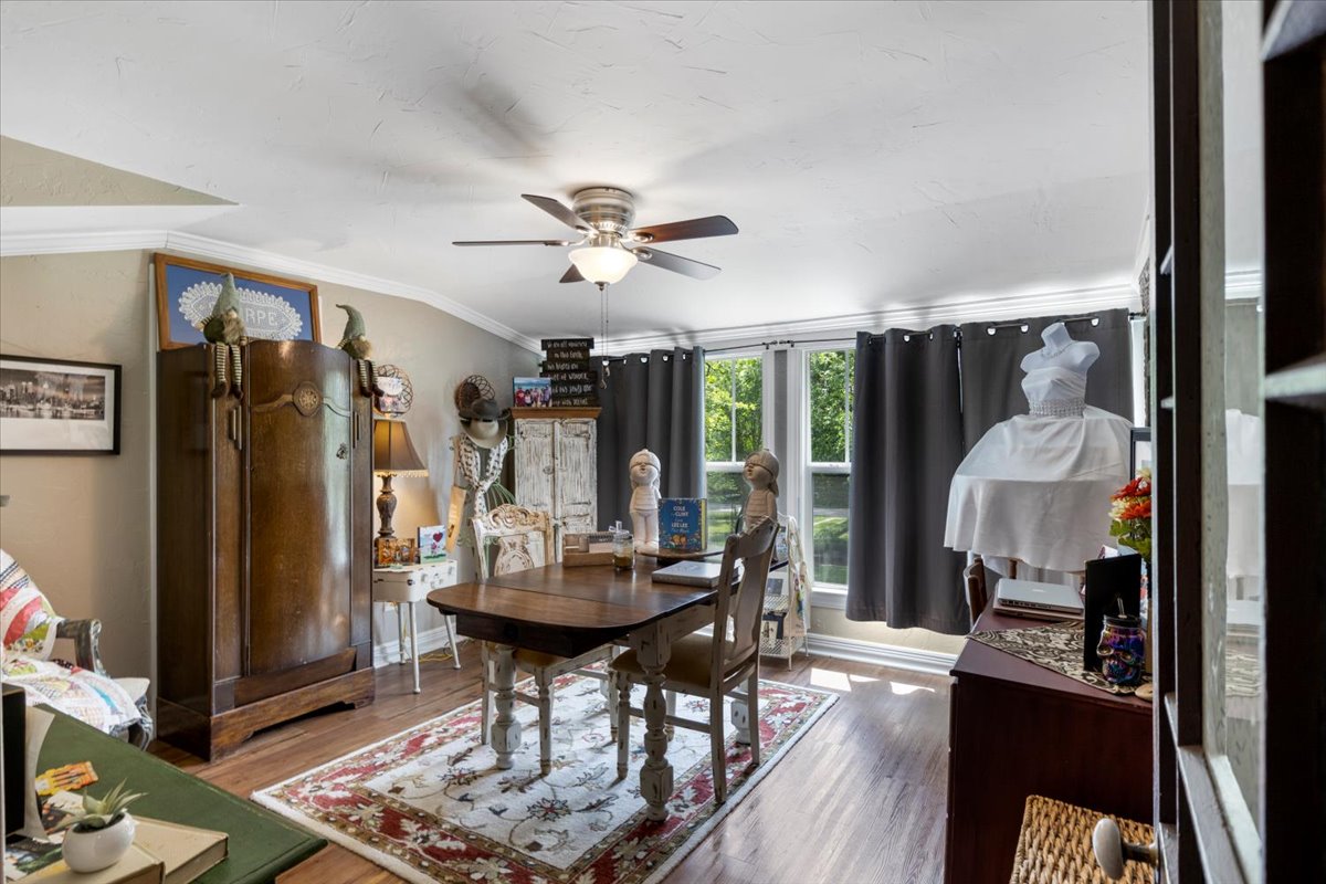 Carthage, Texas, 75633, United States, 5 Bedrooms Bedrooms, ,4 BathroomsBathrooms,Residential,For Sale,1804016
