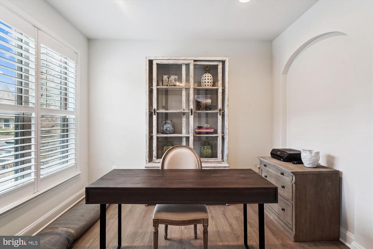 Frederick, Maryland, 21701, United States, 4 Bedrooms Bedrooms, ,4 BathroomsBathrooms,Residential,For Sale,1996927