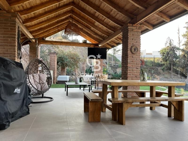 Lo Barnechea, Chile, 6 Bedrooms Bedrooms, ,6 BathroomsBathrooms,Residential,For Sale,1951401