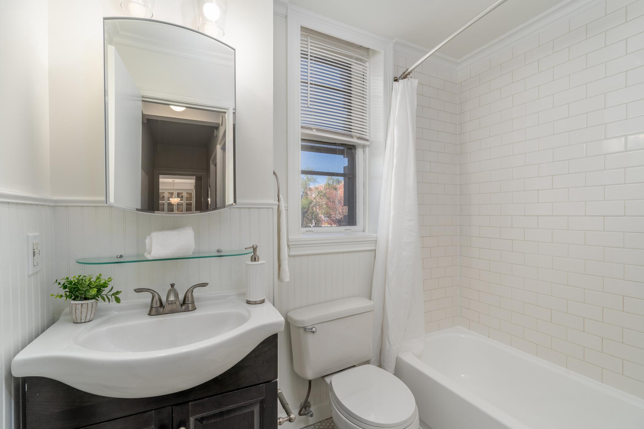  3060 16th Street NW, Washington, DC, 20009 - 物件實景