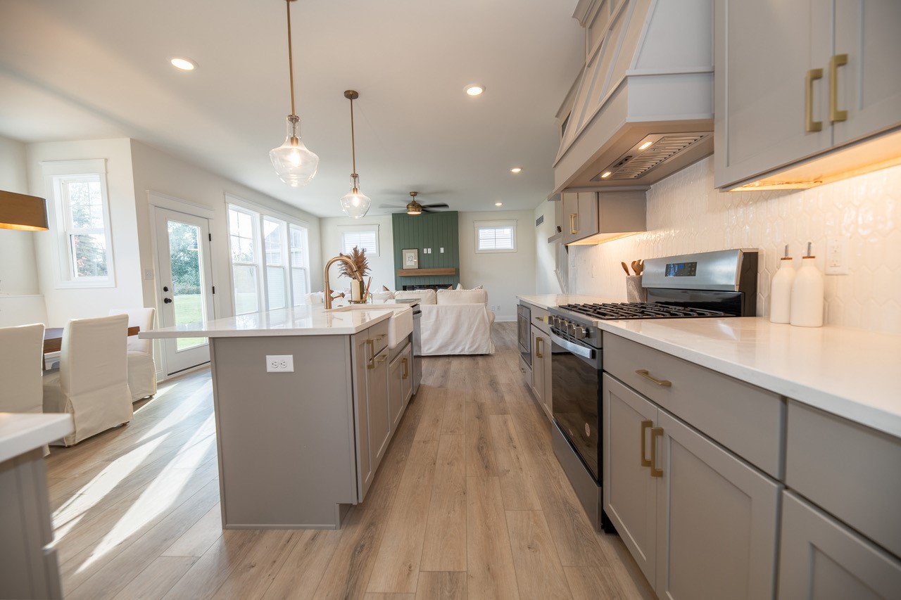 Chesterton, Indiana, 46304, United States, 4 Bedrooms Bedrooms, ,3 BathroomsBathrooms,Residential,For Sale,1982822