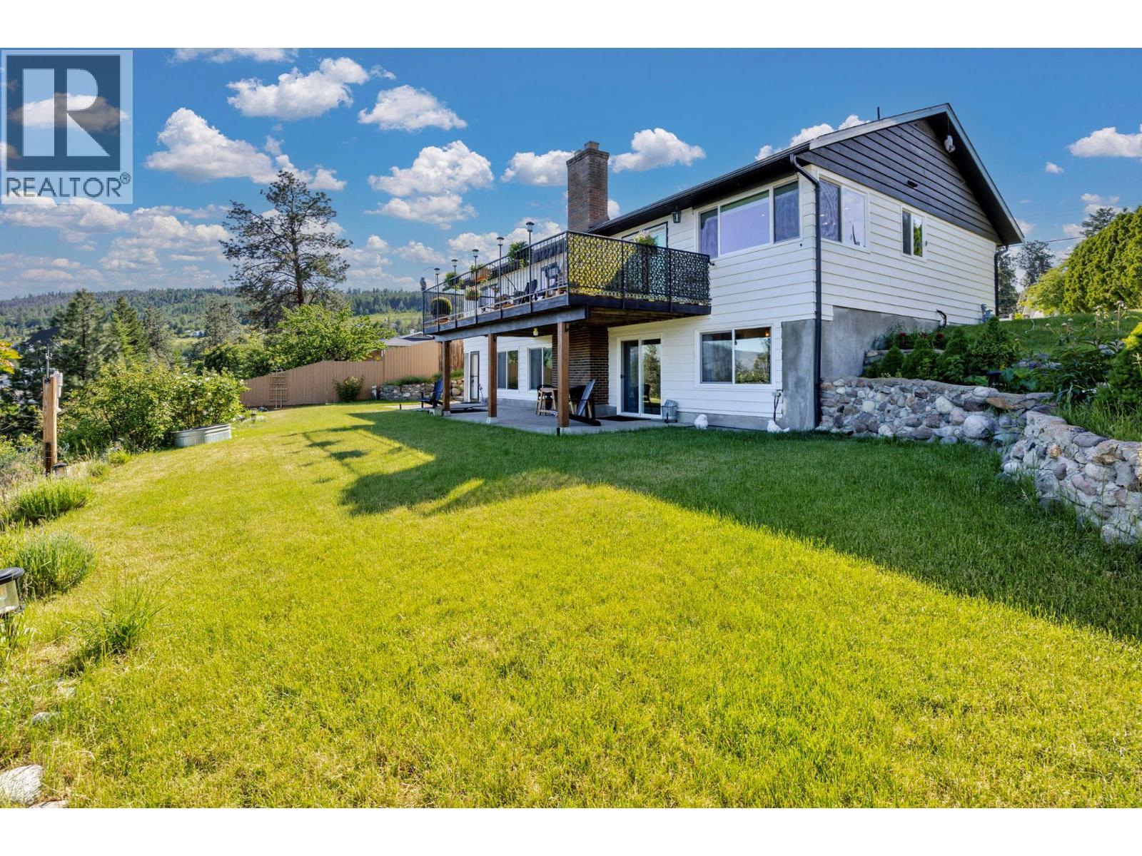 WEST KELOWNA, British Columbia, V4T 1B4, CA, 4 Bedrooms Bedrooms, ,3 BathroomsBathrooms,Residential,For Sale,1950136