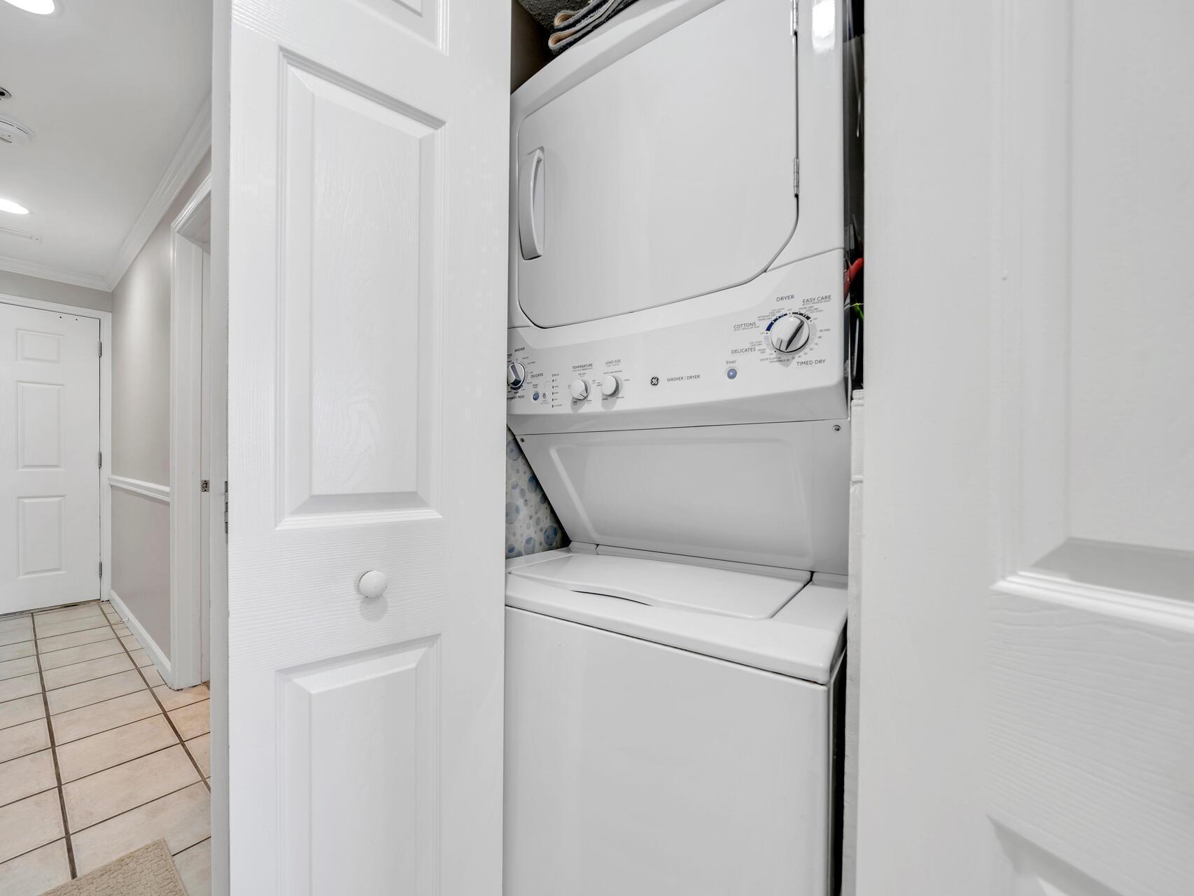 Destin, Florida, 32541, United States, 2 Bedrooms Bedrooms, ,2 BathroomsBathrooms,Residential,For Sale,1924415