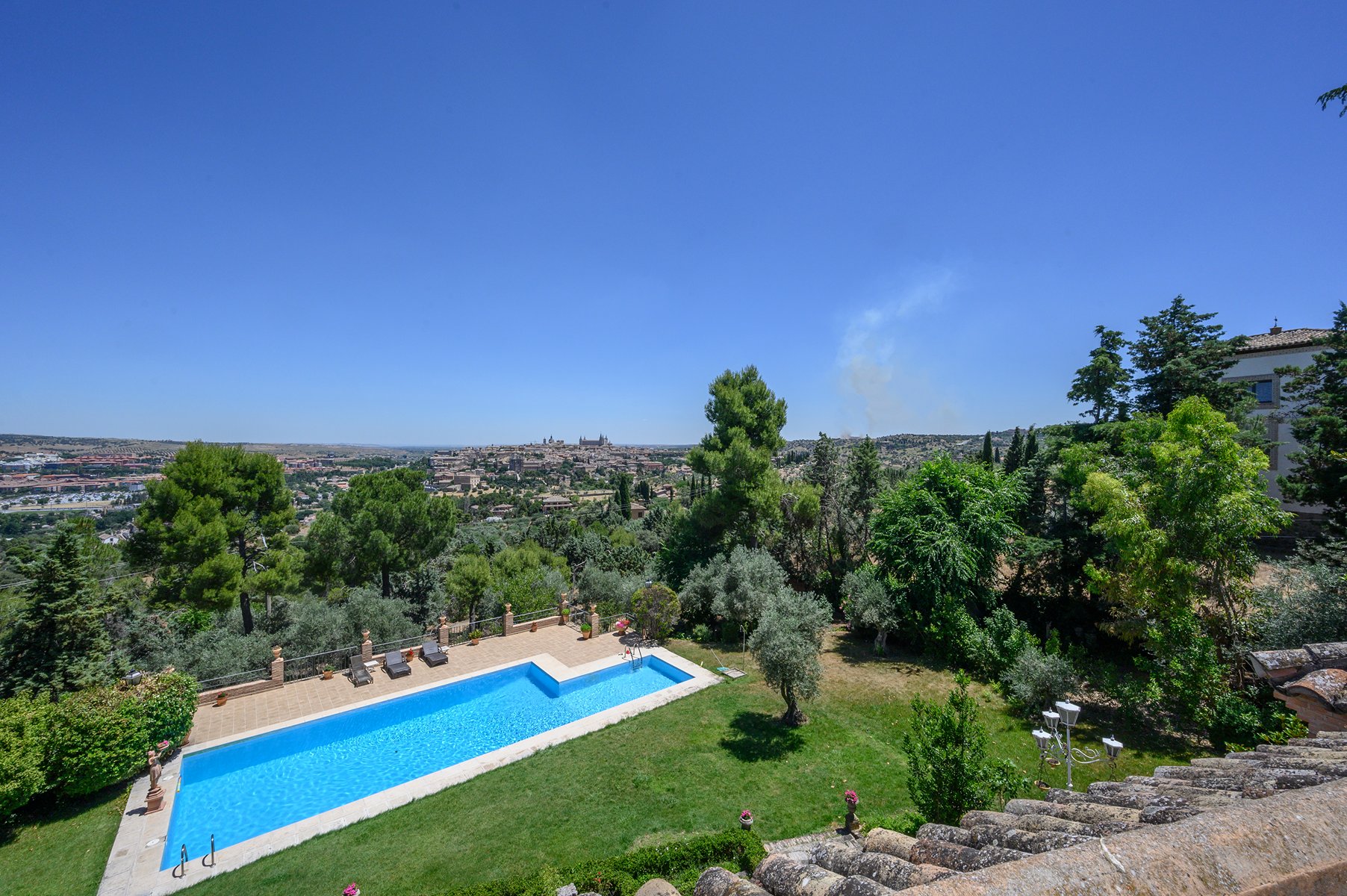  Historic Estate in Toledo with Gardens and Views of the Alcázar - 物件實景