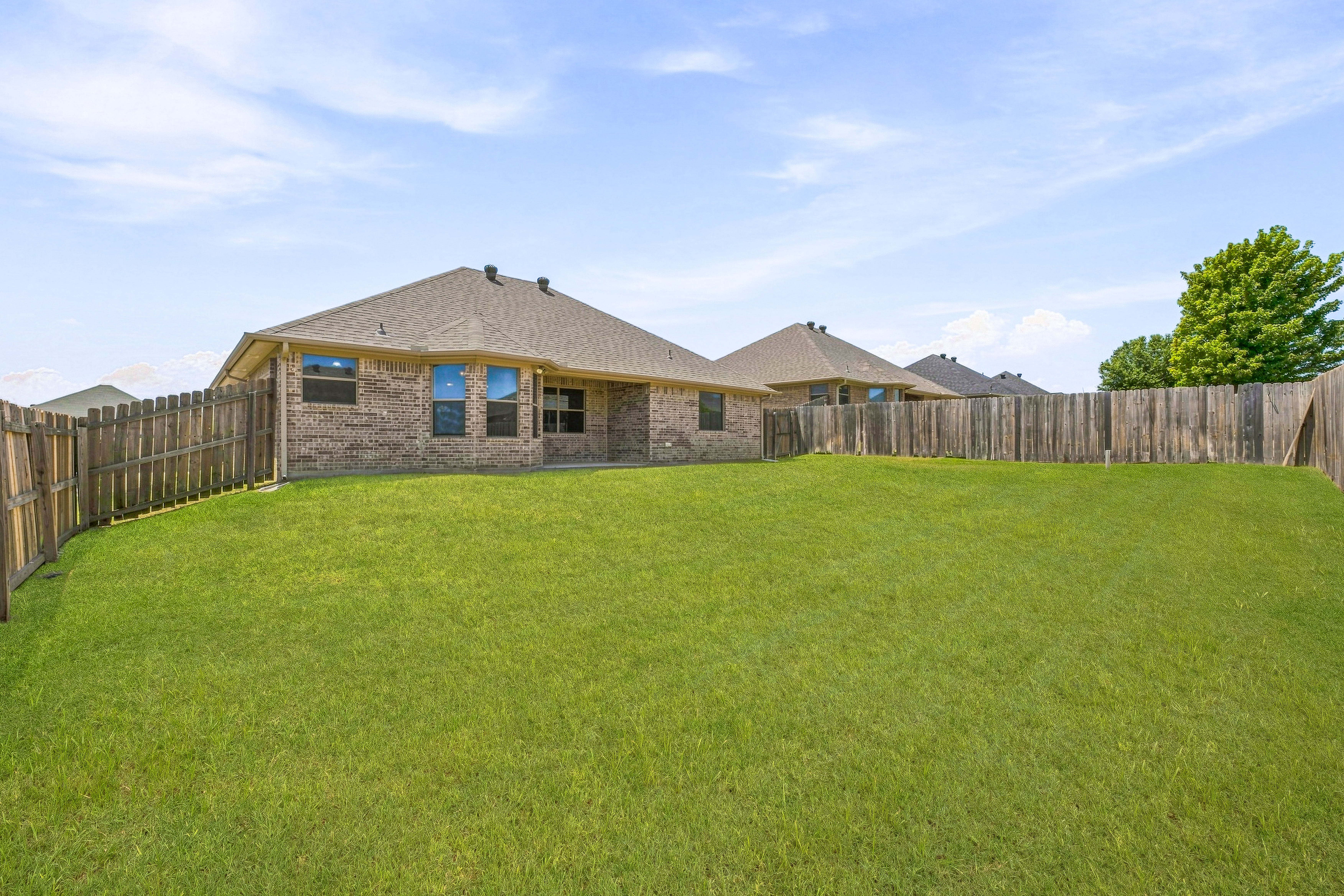  1245 Newcastle Drive, Weatherford, TX, 76086 - 物件實景