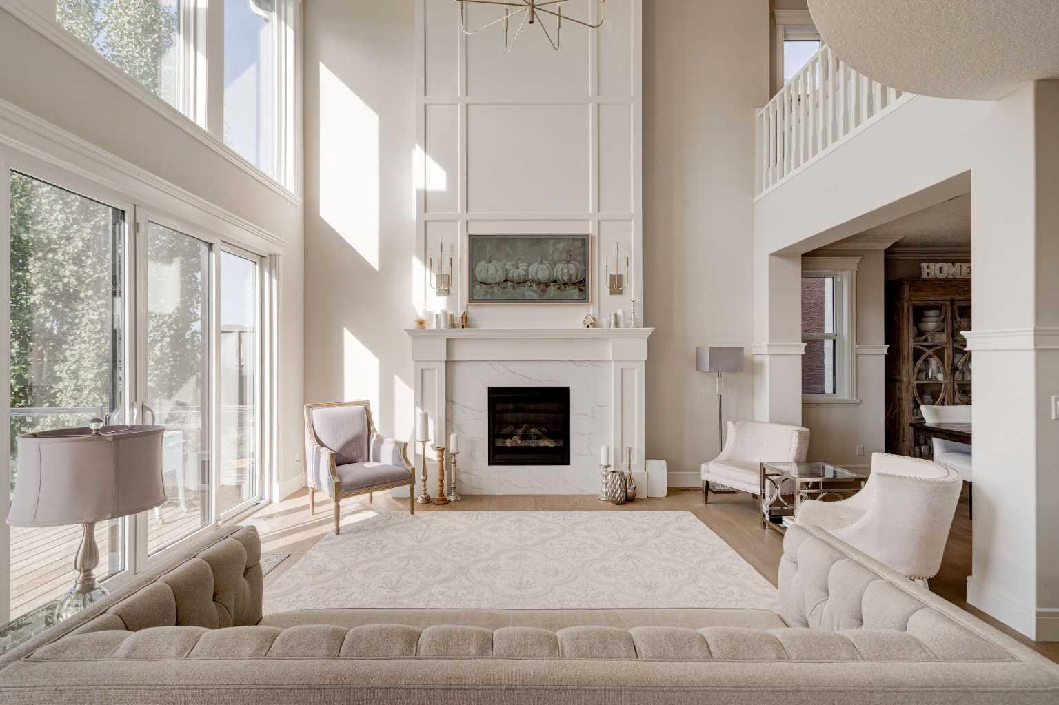 CALGARY, Alberta, T2X 2E1, CA, 4 Bedrooms Bedrooms, ,3 BathroomsBathrooms,Residential,For Sale,1987816