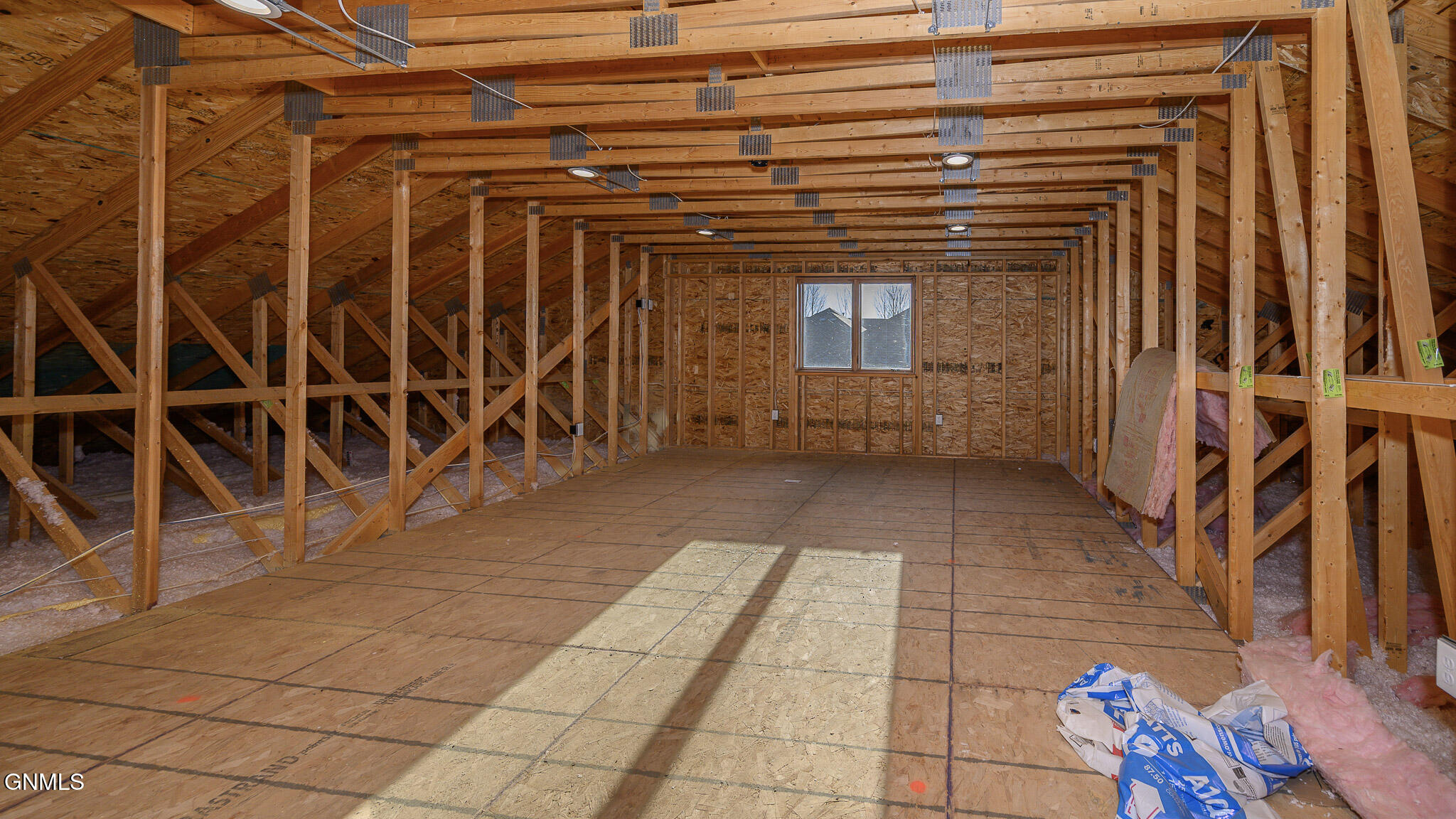 Bismarck, North Dakota, 58503, United States, 3 Bedrooms Bedrooms, ,3 BathroomsBathrooms,Residential,For Sale,1995468