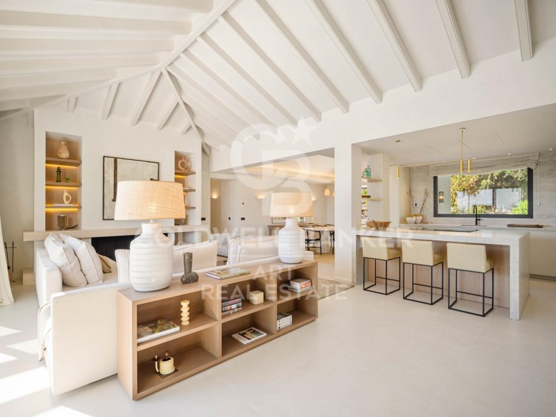 Marbella, Andalusia, ES, 4 Bedrooms Bedrooms, ,4 BathroomsBathrooms,Residential,For Sale,1826342
