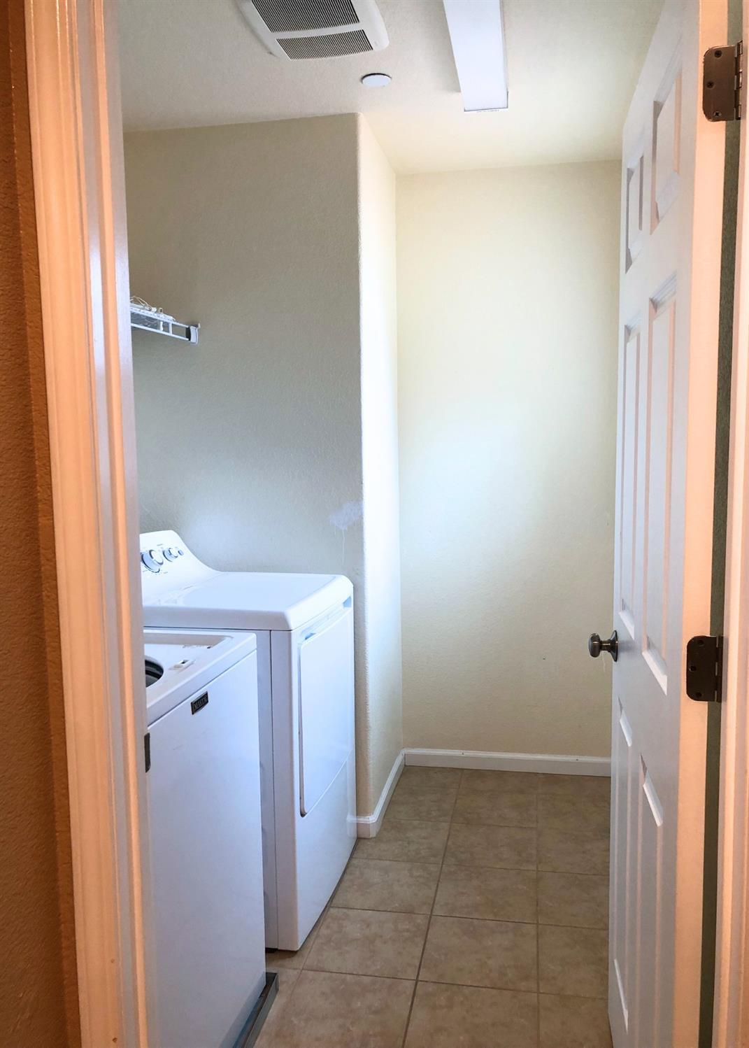 Woodland, California, 95776, United States, 3 Bedrooms Bedrooms, ,3 BathroomsBathrooms,Residential,For Sale,1910654