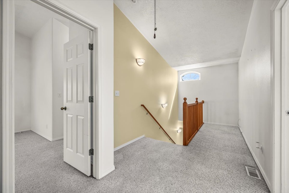 Caldwell, Idaho, 83605, United States, 4 Bedrooms Bedrooms, ,3 BathroomsBathrooms,Residential,For Sale,1938152