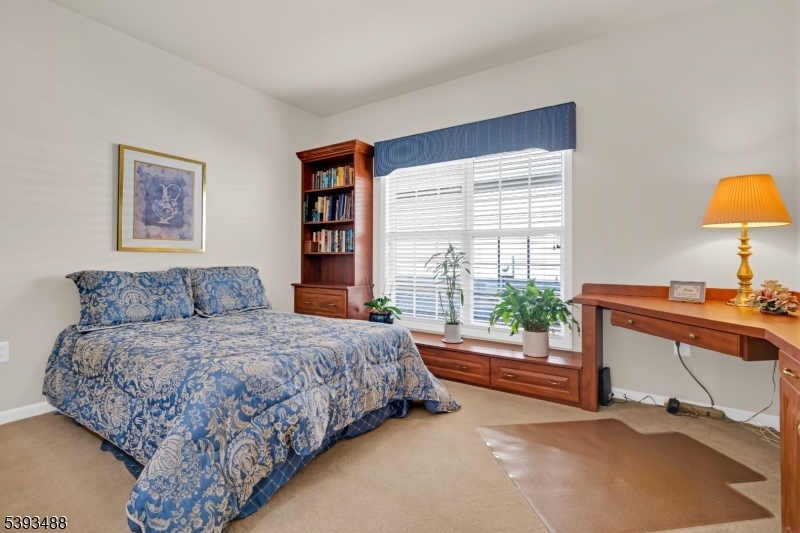 Franklin Twp., New Jersey, 08873, United States, 2 Bedrooms Bedrooms, ,2 BathroomsBathrooms,Residential,For Sale,2002075