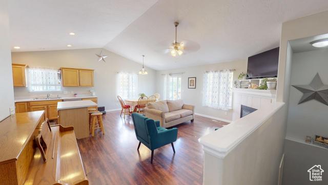 Eagle Mountain, Utah, 84005, United States, 5 Bedrooms Bedrooms, ,3 BathroomsBathrooms,Residential,For Sale,1928093