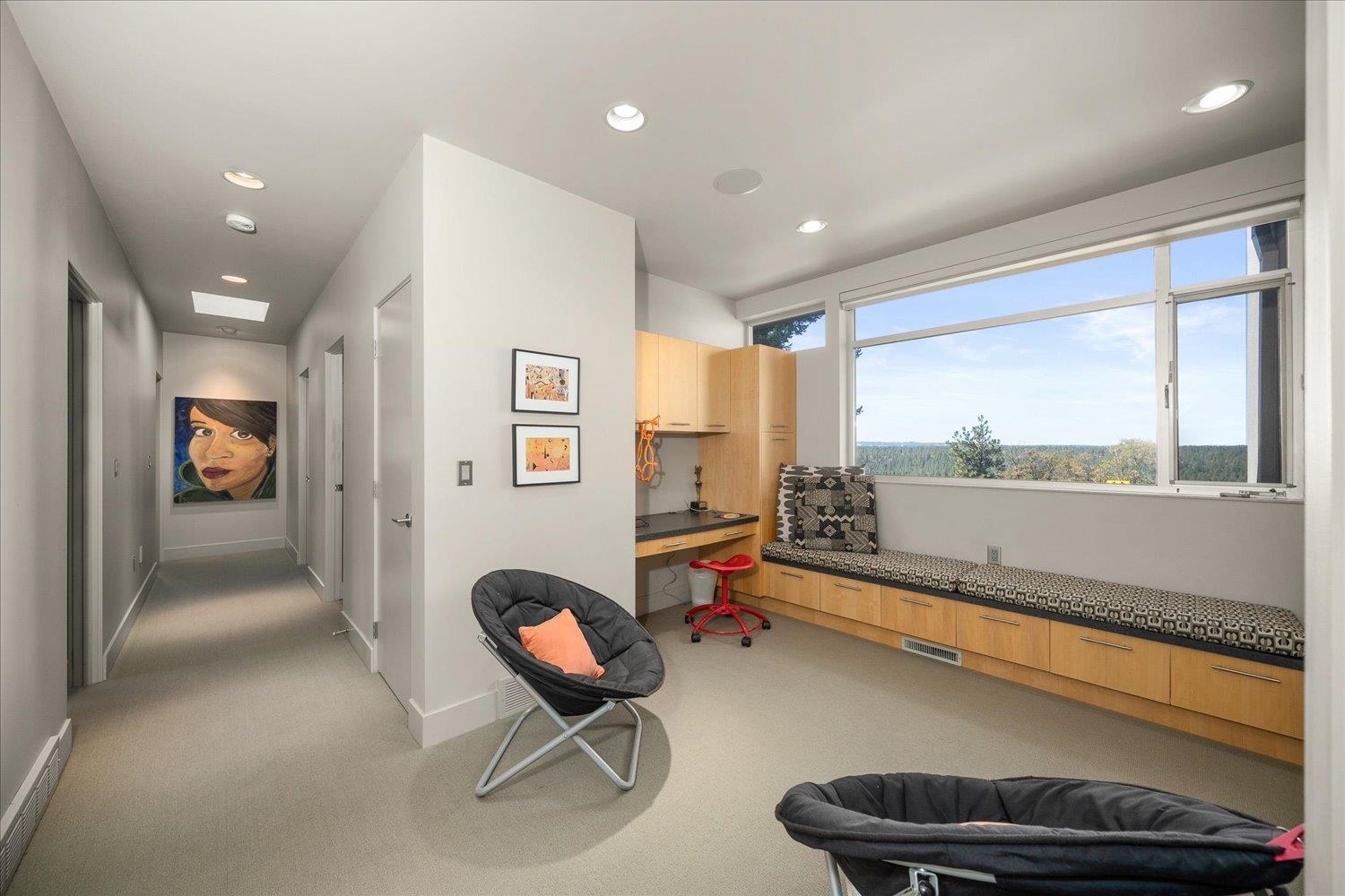 Spokane, Washington, 99203, United States, 6 Bedrooms Bedrooms, ,6 BathroomsBathrooms,Residential,For Sale,2010986