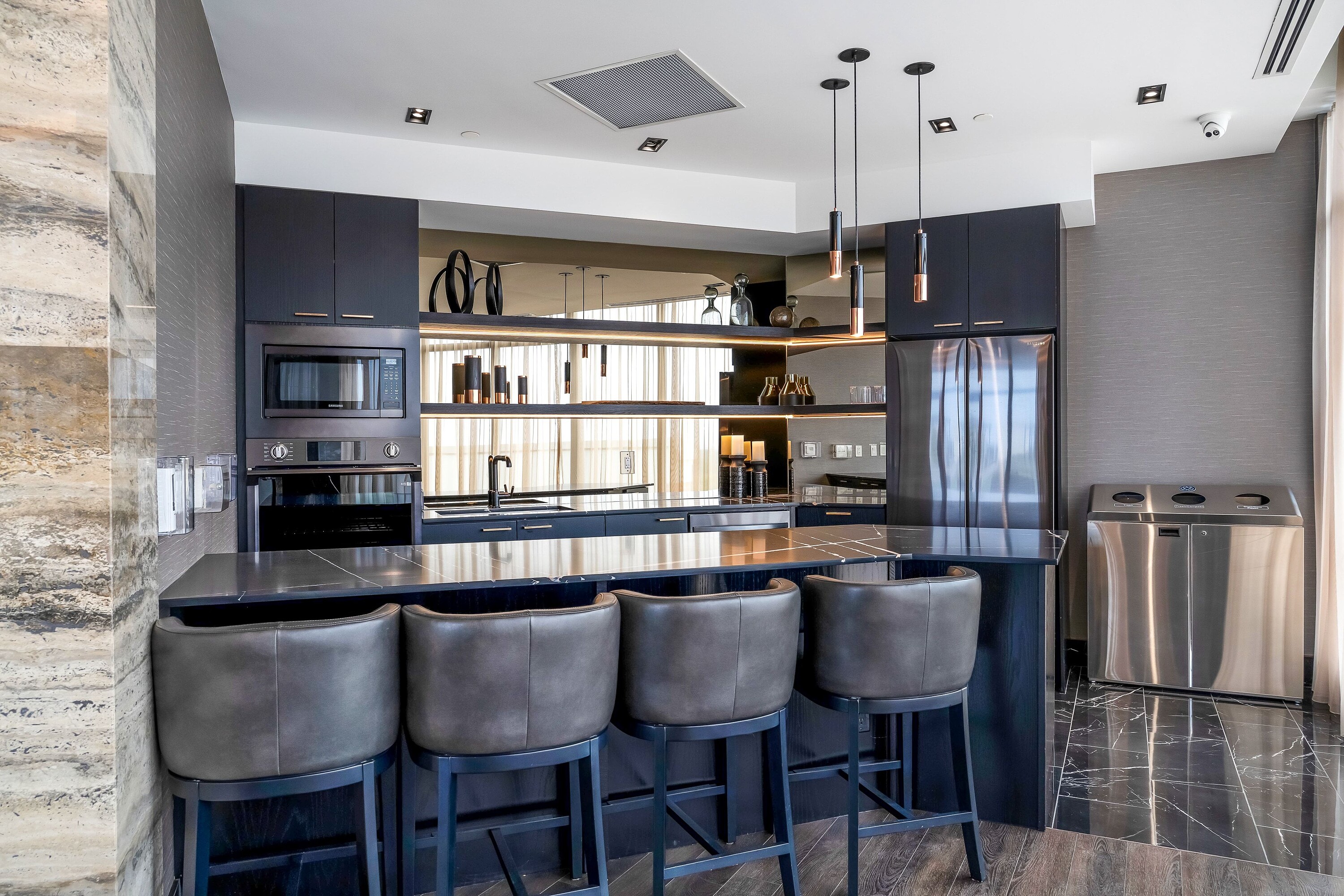  Penthouse Living. Iconic Views - 物件實景