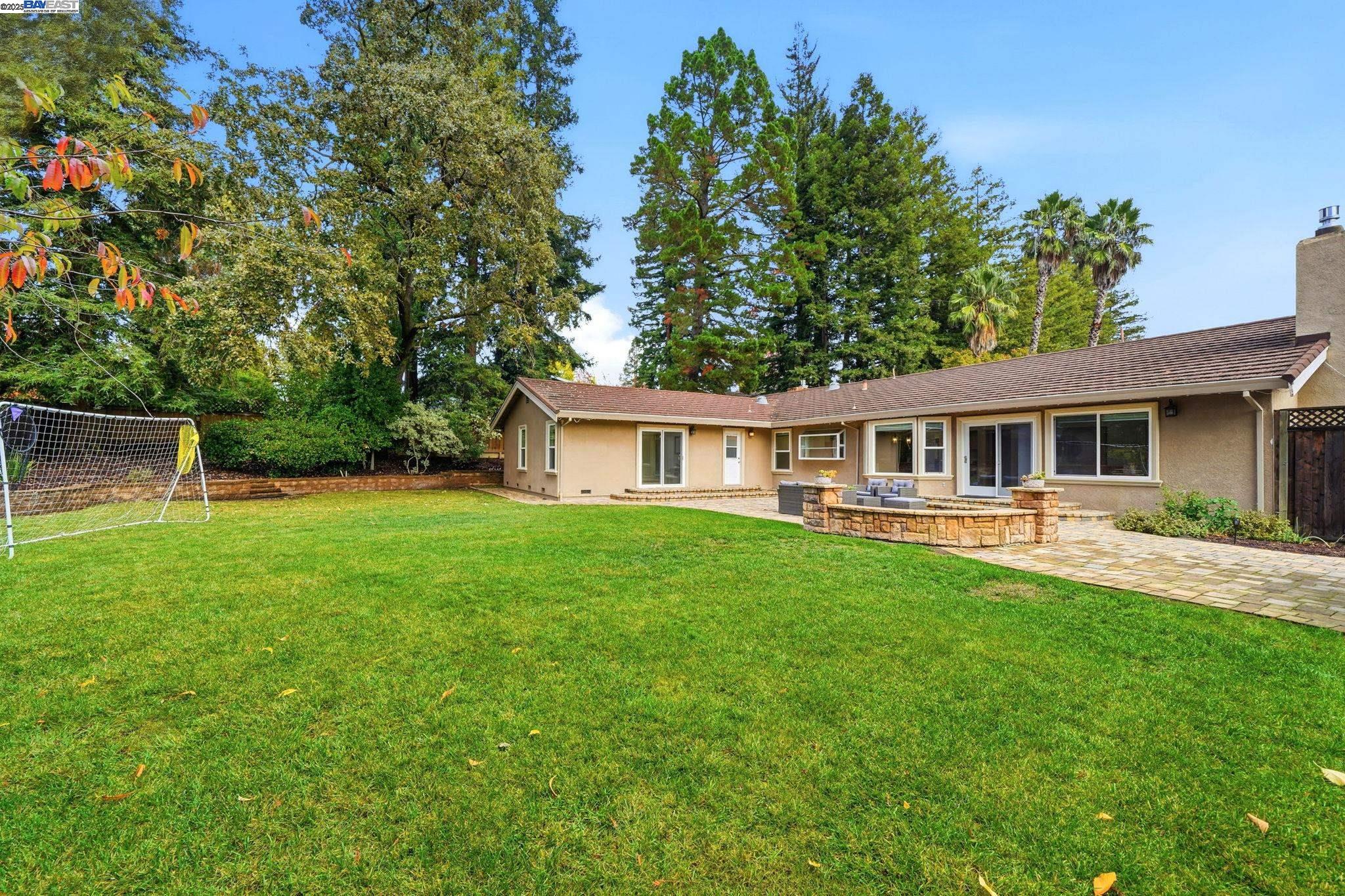 Danville, California, 94526, United States, 4 Bedrooms Bedrooms, ,3 BathroomsBathrooms,Residential,For Sale,1992815