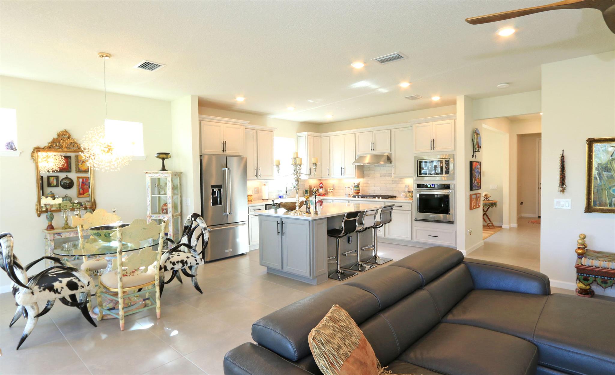 Port St Lucie, Florida, 34987, United States, 2 Bedrooms Bedrooms, ,2 BathroomsBathrooms,Residential,For Sale,1978398