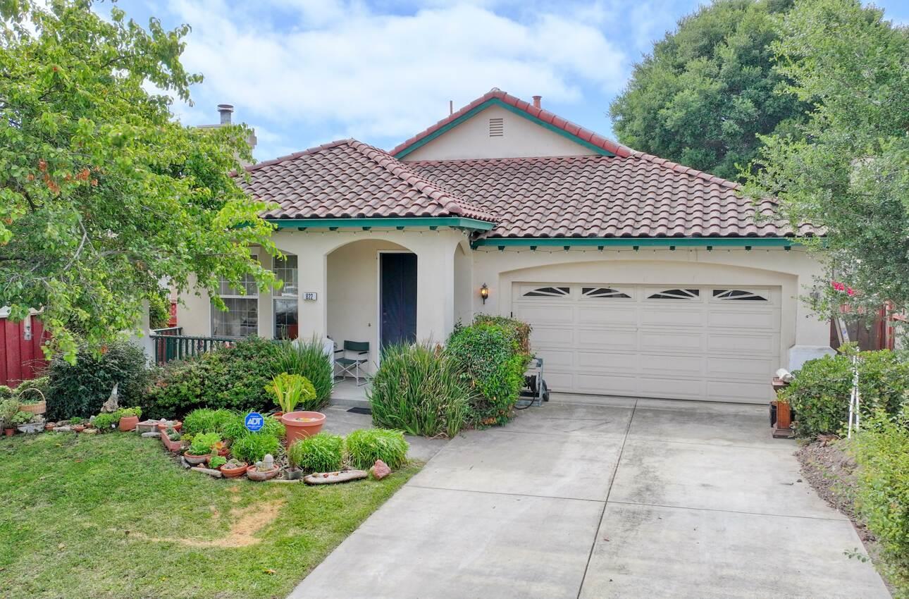 Salinas, California, 93906, United States, 3 Bedrooms Bedrooms, ,2 BathroomsBathrooms,Residential,For Sale,1939938