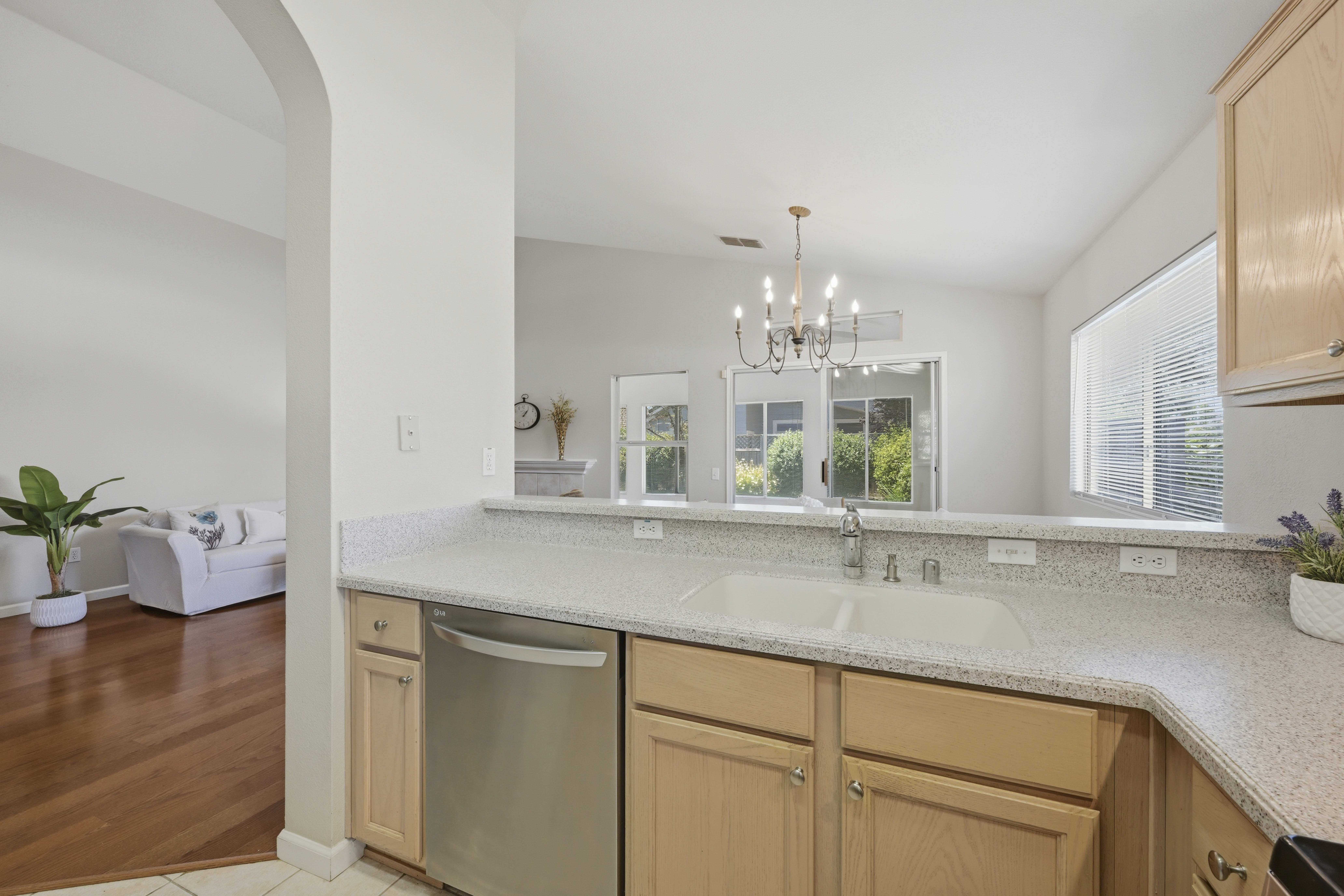  600 Paddlewheel Court, Roseville, CA 95747 - 物件實景