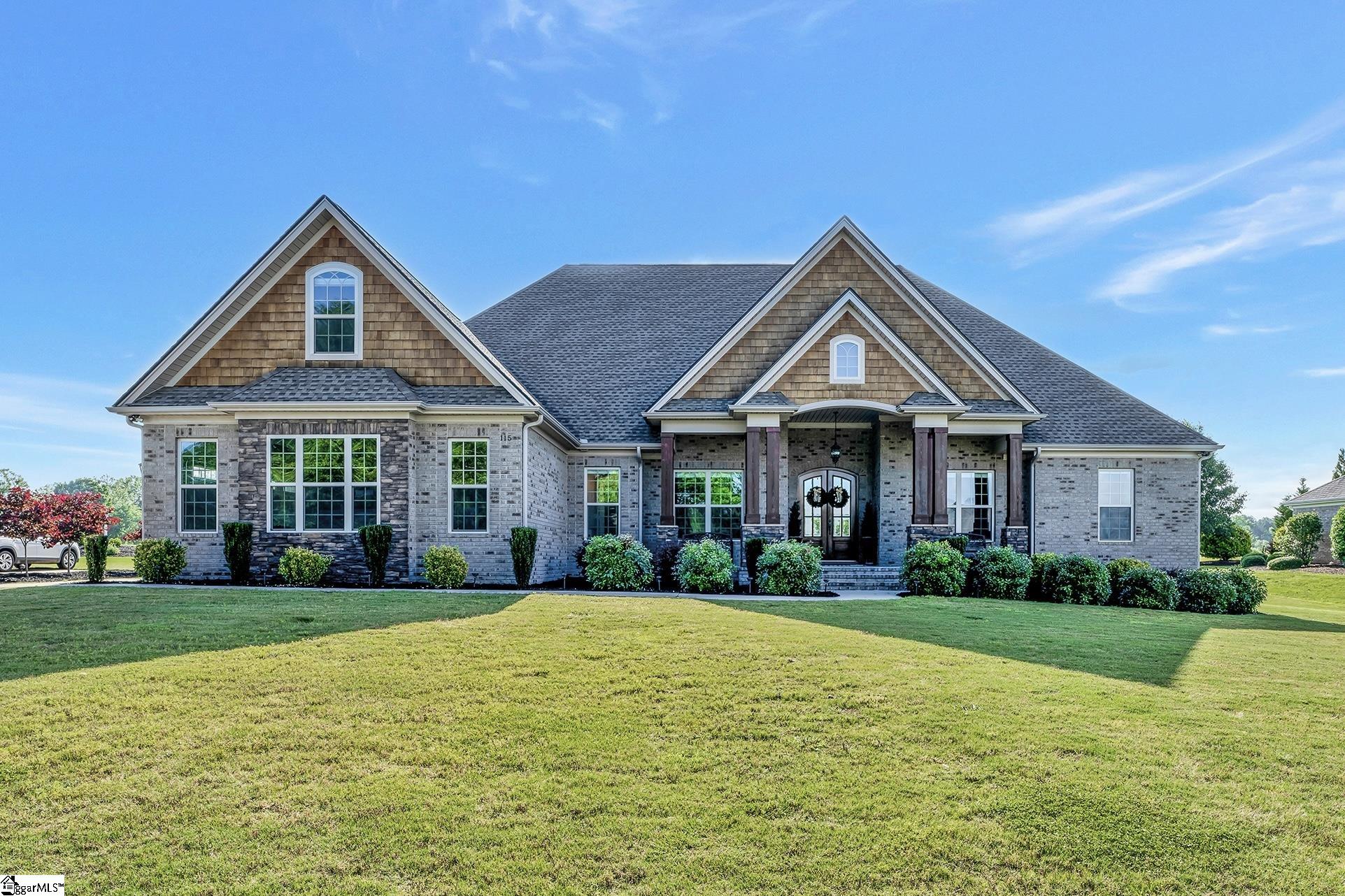 Campobello, South Carolina, 29322, United States, 4 Bedrooms Bedrooms, ,5 BathroomsBathrooms,Residential,For Sale,1827518