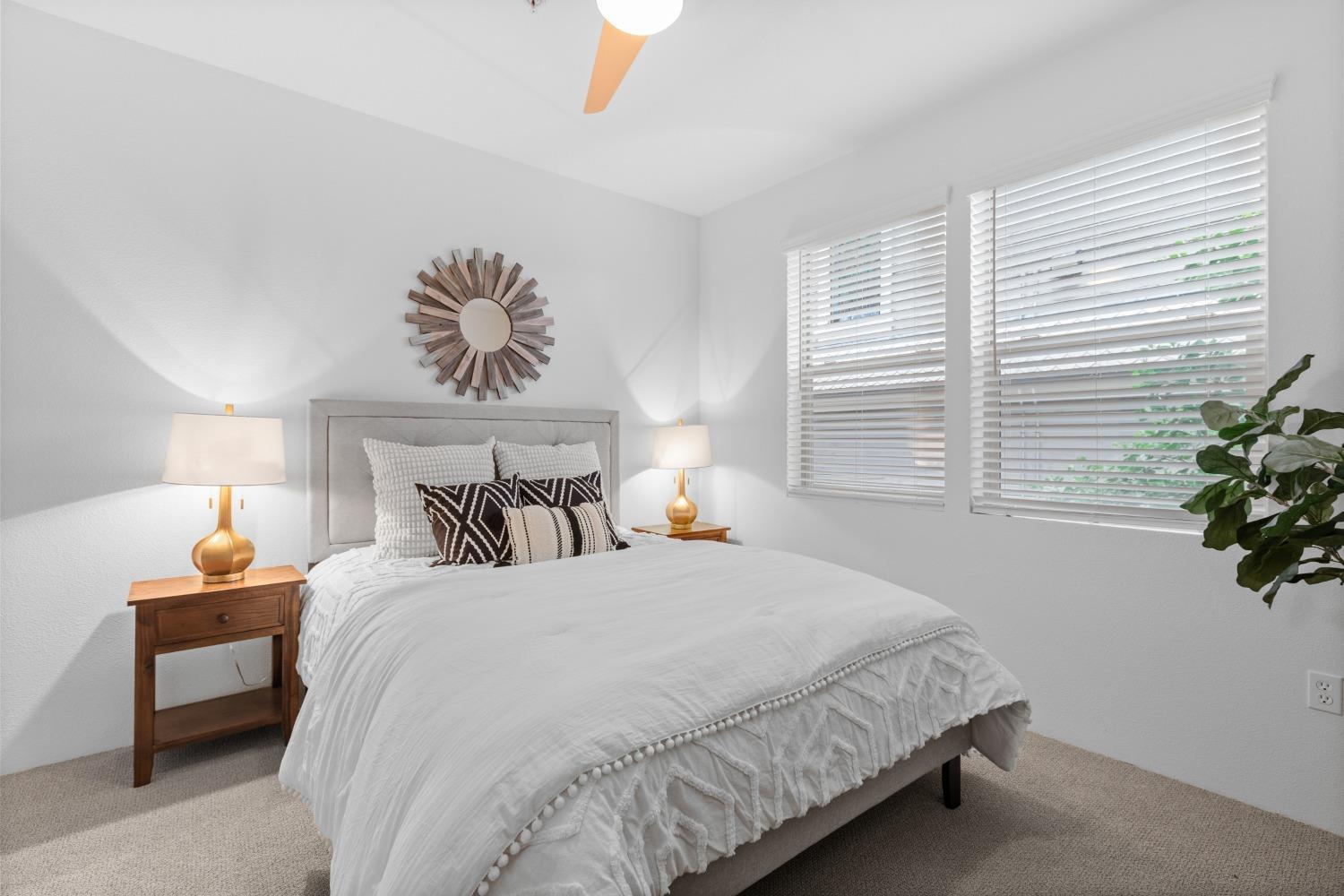 Sacramento, California, 95811, United States, 2 Bedrooms Bedrooms, ,2 BathroomsBathrooms,Residential,For Sale,1942106