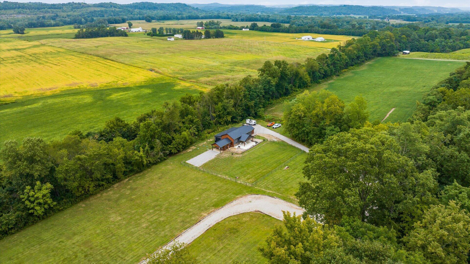 Frazeysburg, Ohio, 43822, United States, 3 Bedrooms Bedrooms, ,2 BathroomsBathrooms,Residential,For Sale,1942173