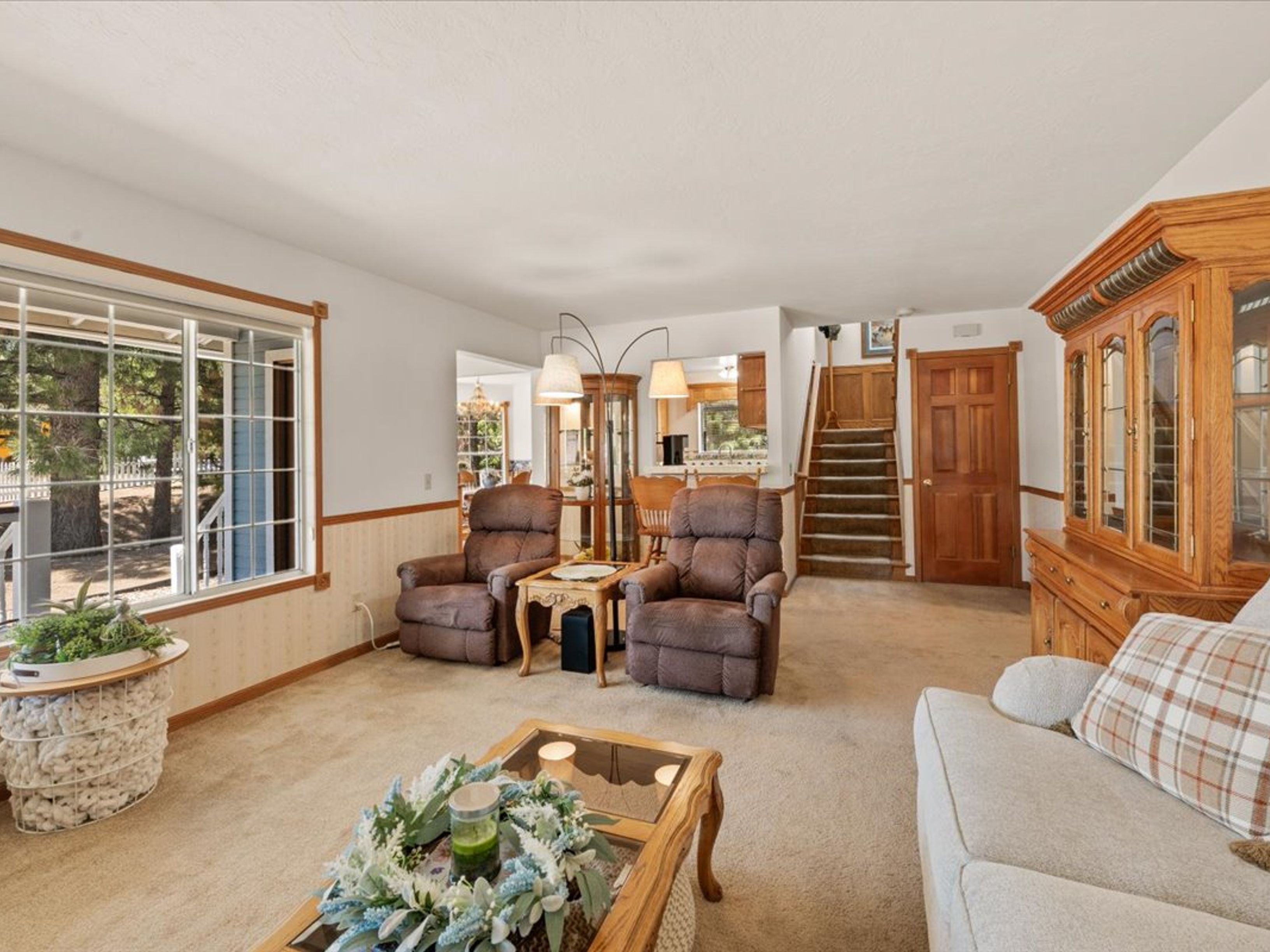  449 San Martin Drive, Big Bear, CA 92314 - 物件實景