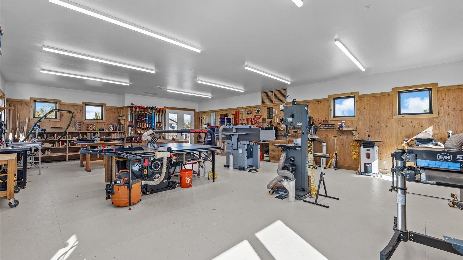 Grand Junction, Colorado, 81505, United States, 3 Bedrooms Bedrooms, ,3 BathroomsBathrooms,Residential,For Sale,2003382