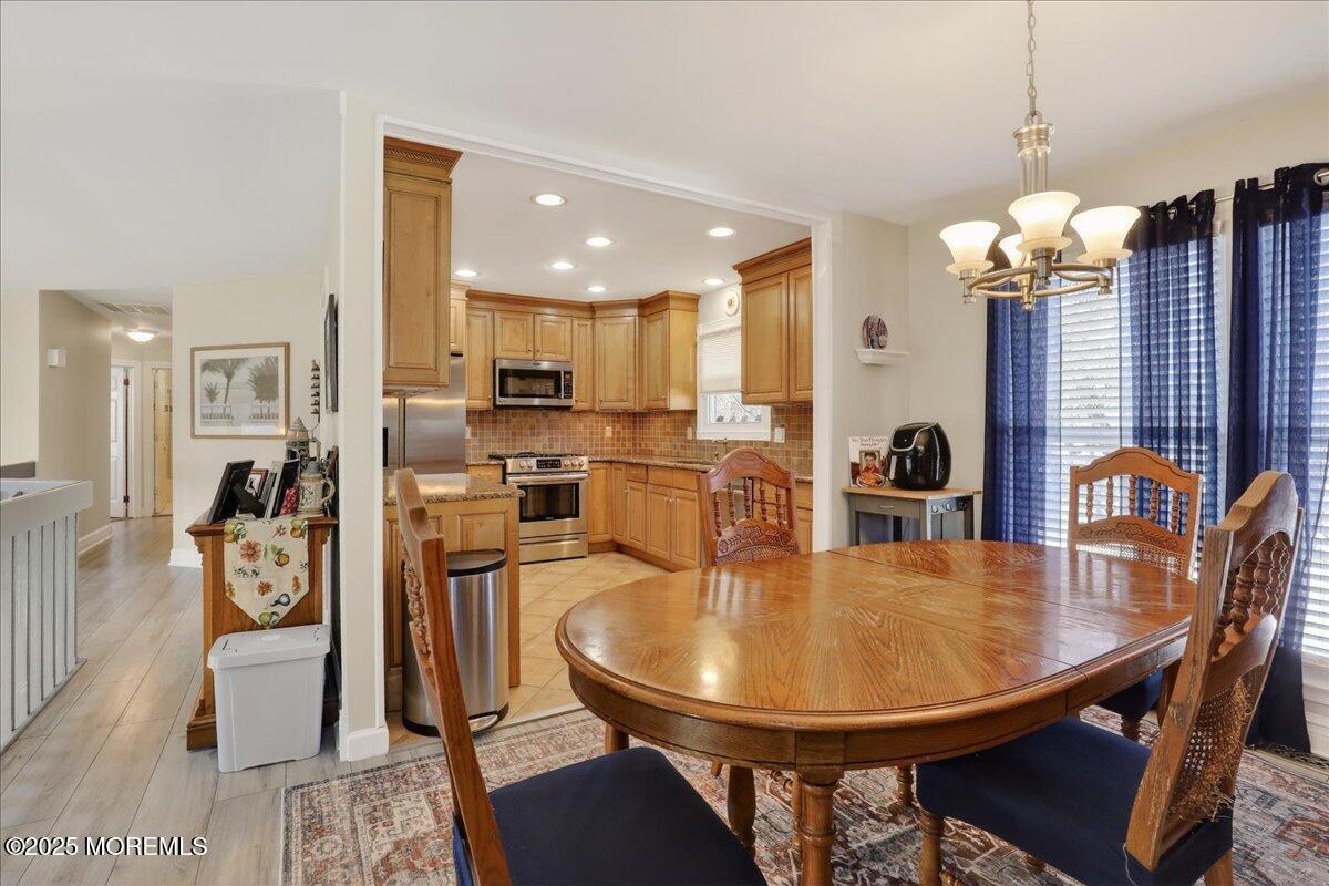 Howell, New Jersey, 07731, United States, 4 Bedrooms Bedrooms, ,3 BathroomsBathrooms,Residential,For Sale,2005606