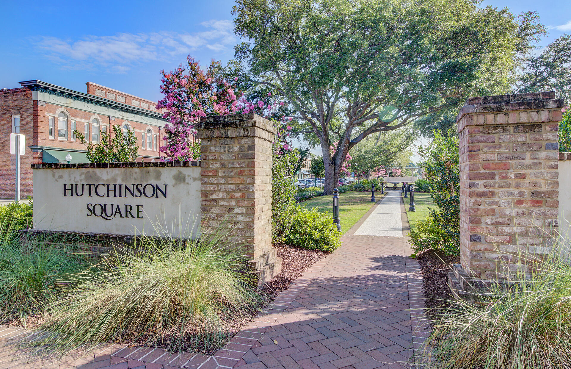 Summerville, South Carolina, 29483, United States, 3 Bedrooms Bedrooms, ,2 BathroomsBathrooms,Residential,For Sale,1938734