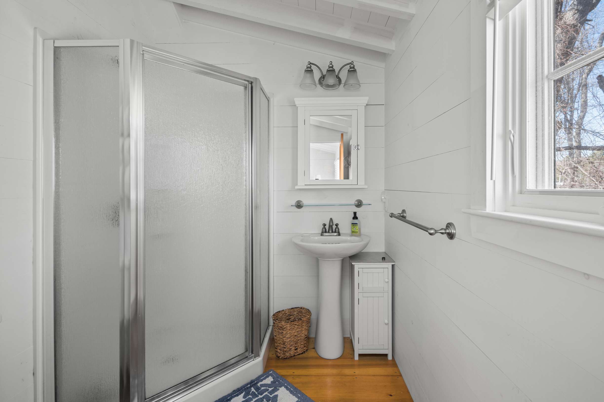  Oceanfront Compound - Main House + Two, 1 Bedroom Cottages in Cape Neddick - 物件實景