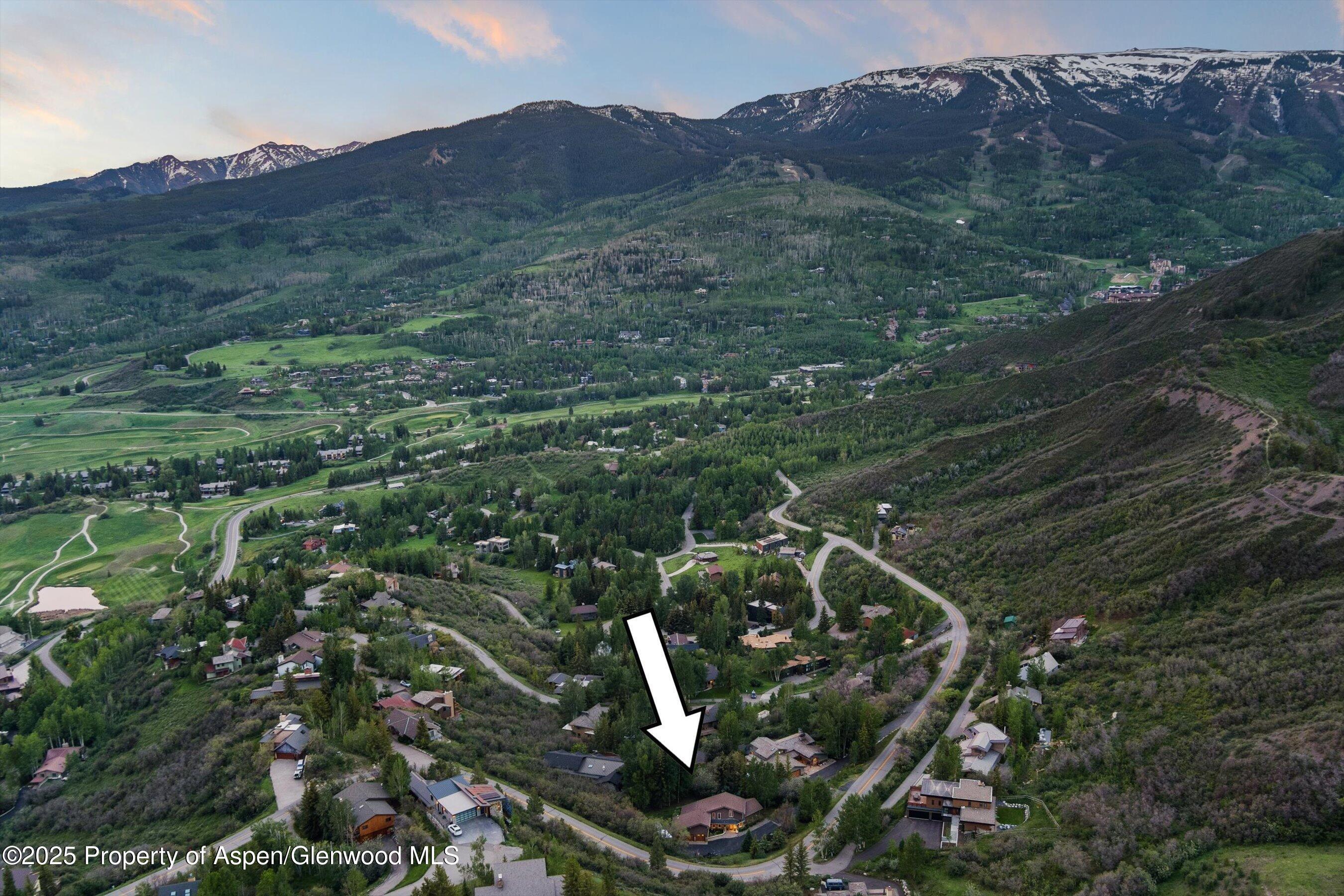 Snowmass Village, Colorado, 81615, United States, 3 Bedrooms Bedrooms, ,3 BathroomsBathrooms,Residential,For Sale,1874657