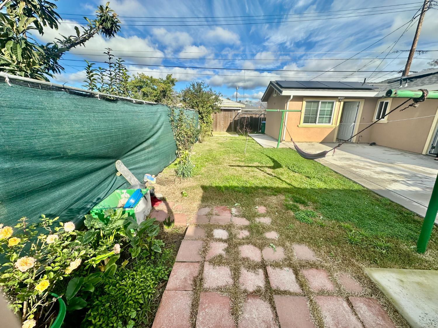 Lodi, California, 95240, United States, 3 Bedrooms Bedrooms, ,2 BathroomsBathrooms,Residential,For Sale,2009722