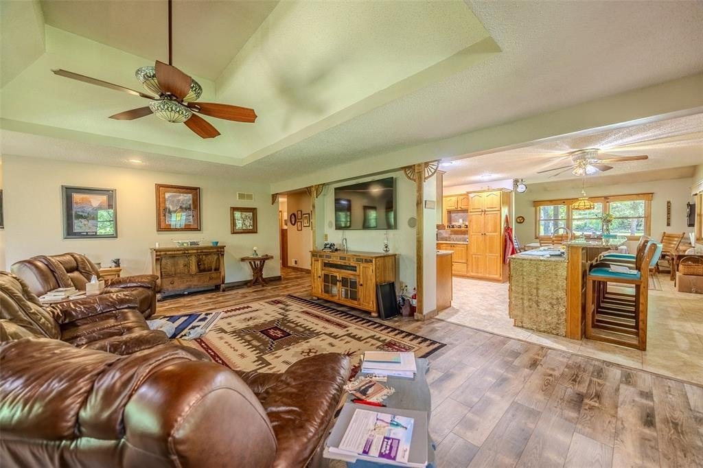 Urbana, Missouri, 65767, United States, 5 Bedrooms Bedrooms, ,4 BathroomsBathrooms,Residential,For Sale,1851017